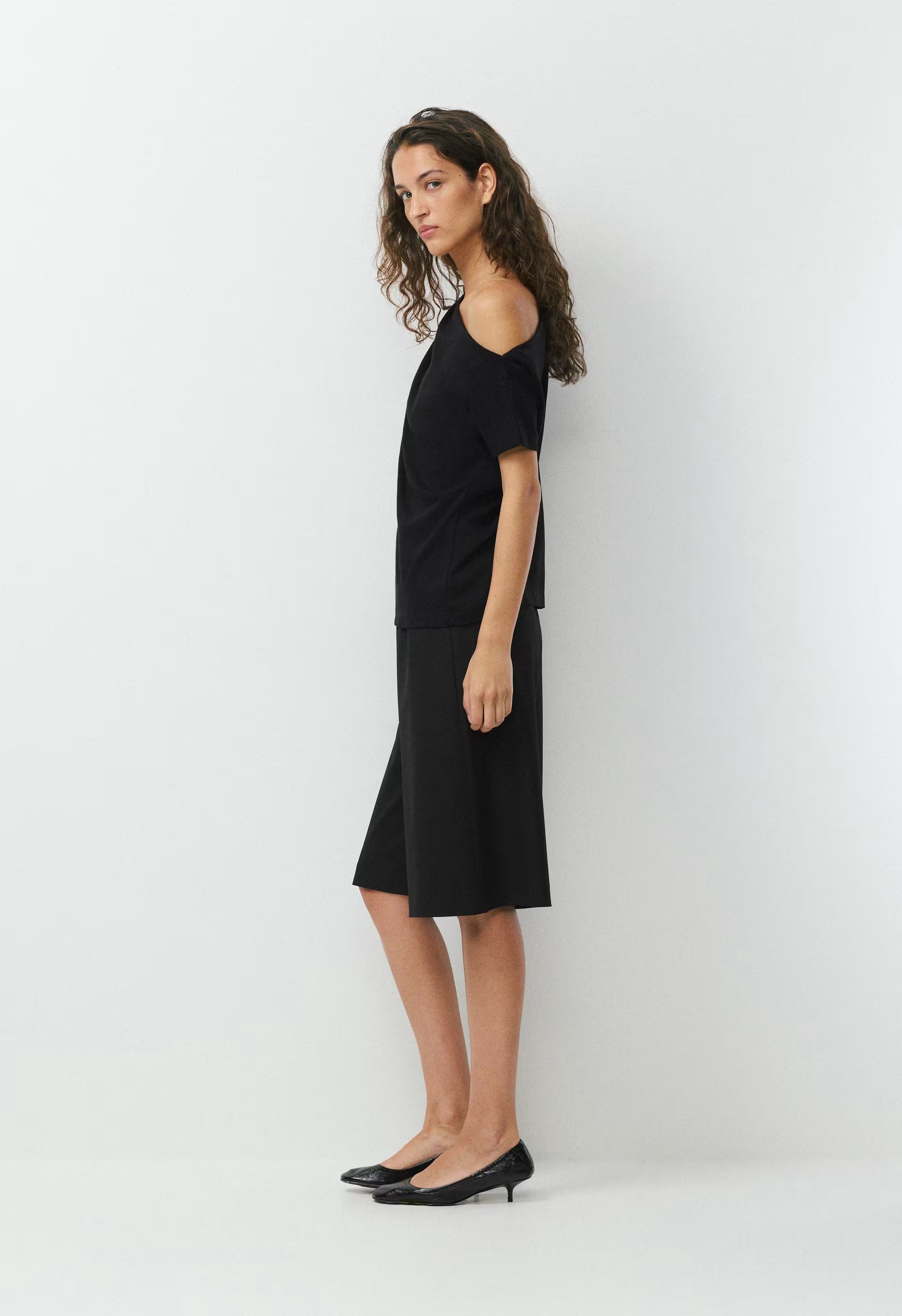 InterLock Cotton Script Top - BLACK