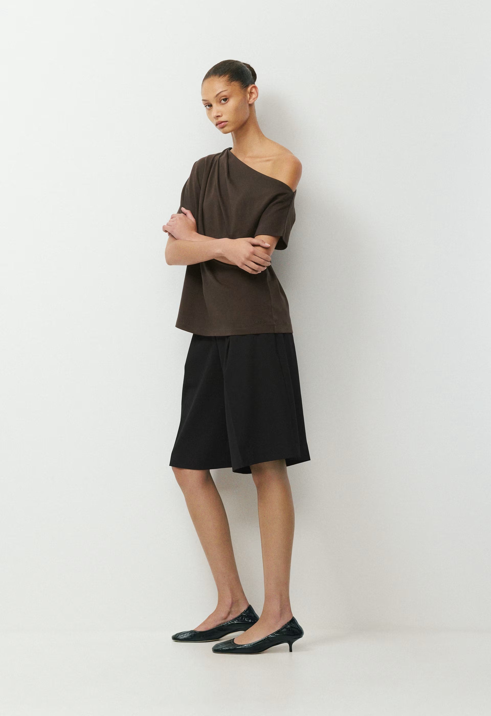 InterLock Cotton Script Top - CACAO NIB BROWN