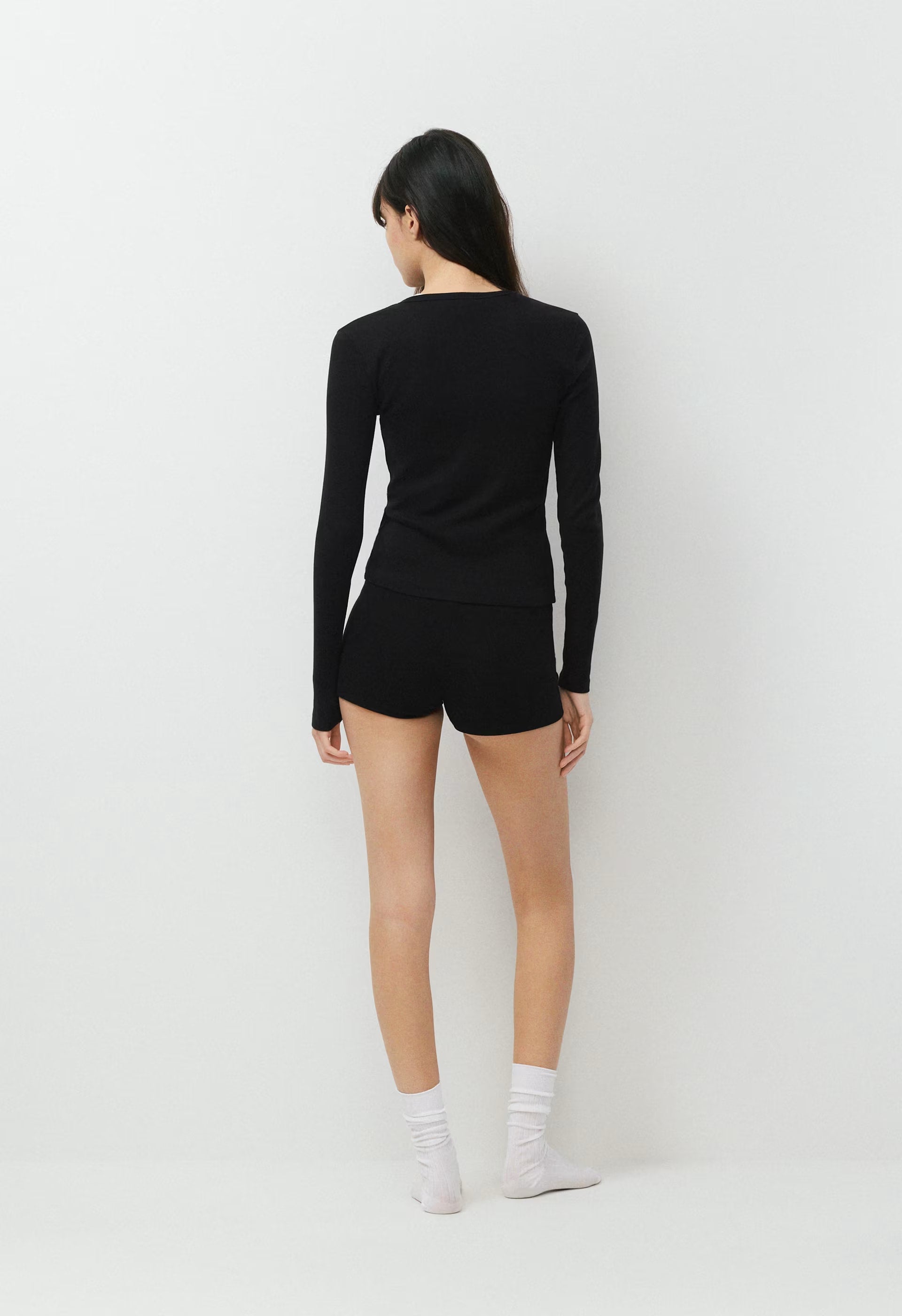 HomeStretch™ Rib Syncopation Longsleeve - BLACK