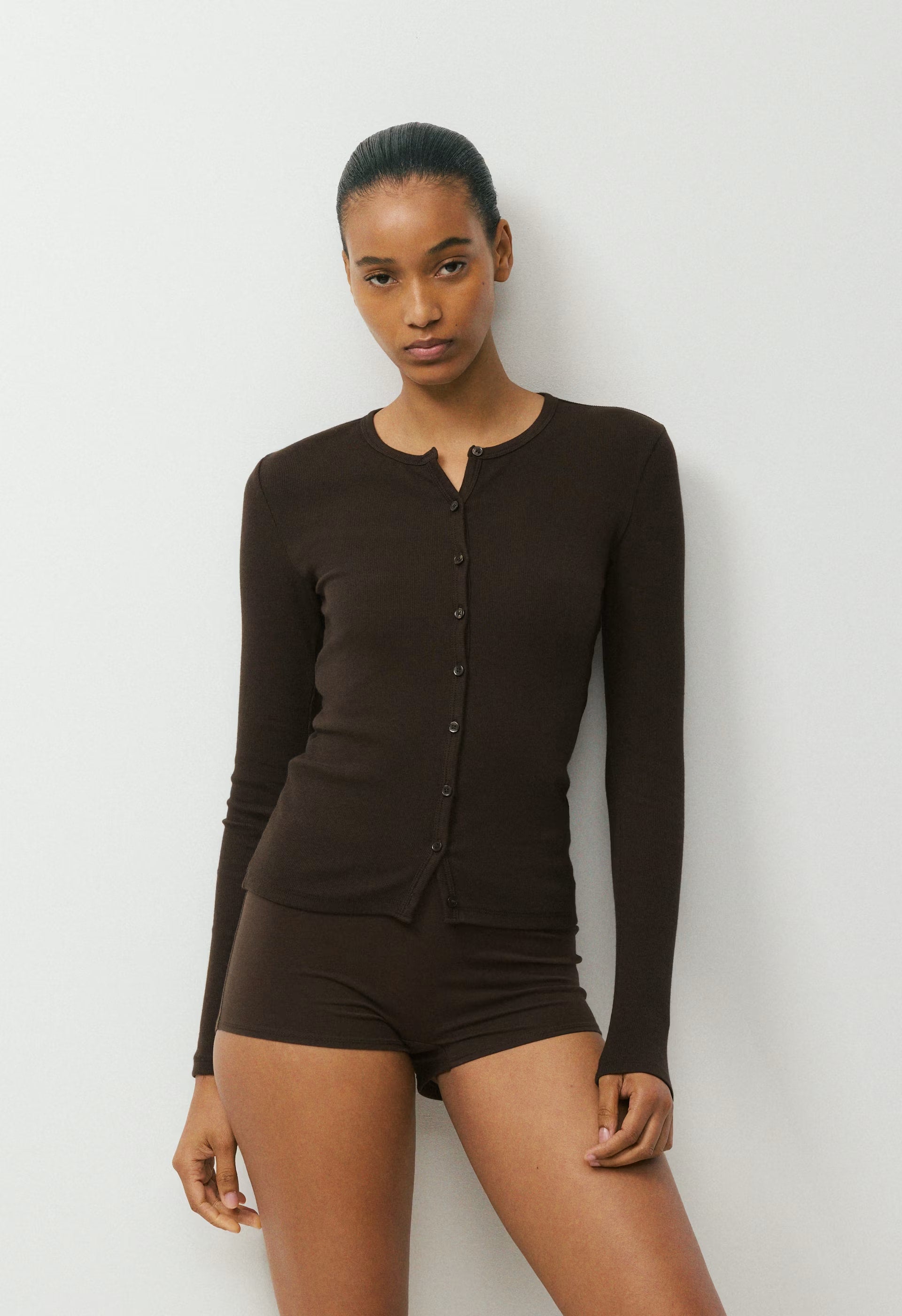 HomeStretch™ Rib Syncopation Longsleeve - CACAO NIB BROWN