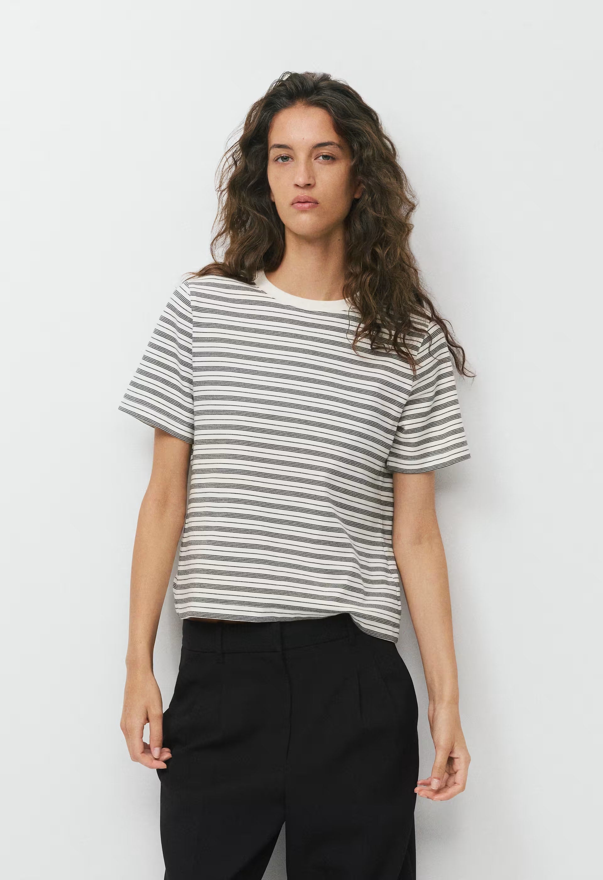 InterLock Cotton Function T-Shirt - LIGHT BIRCH/BLACK