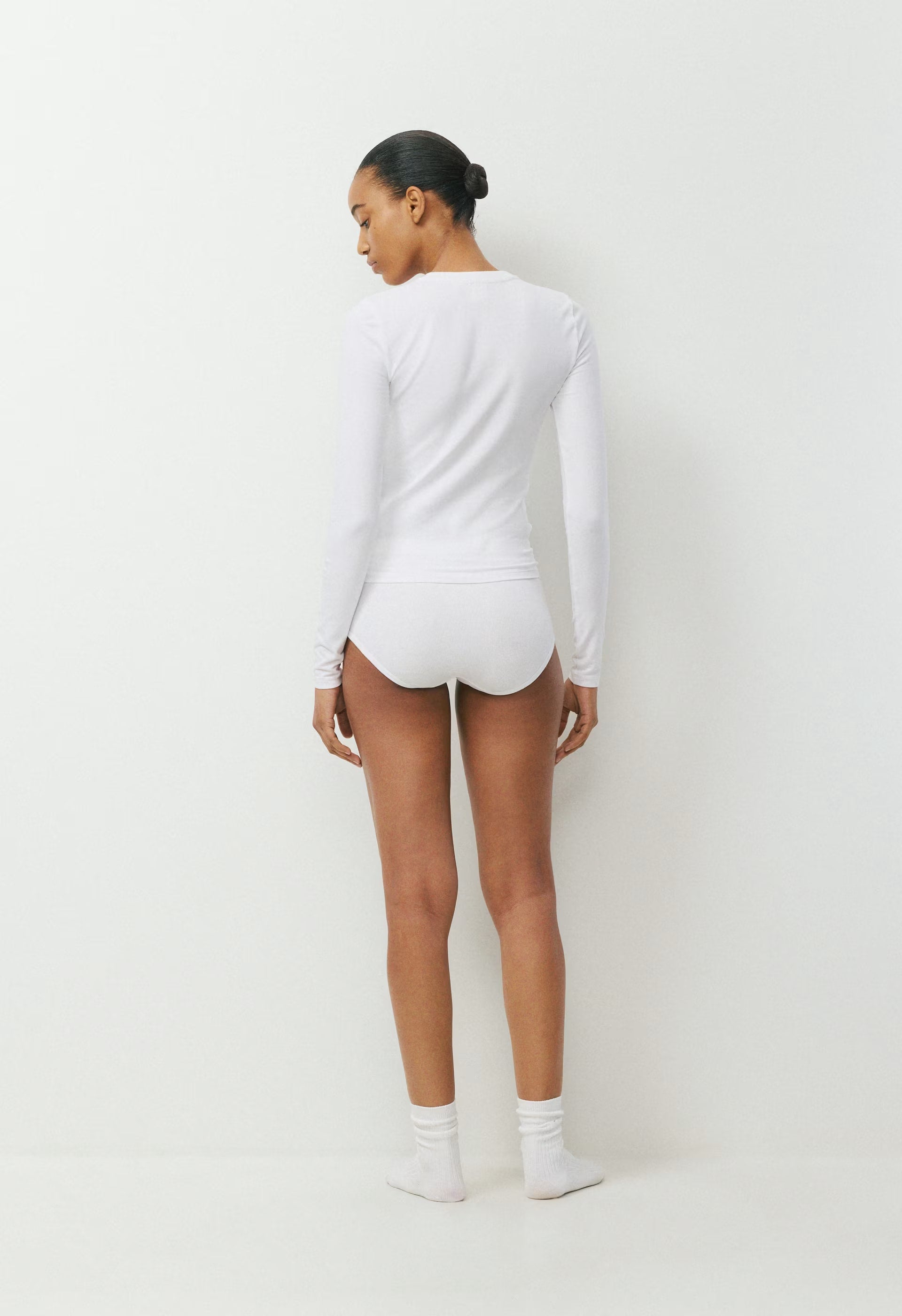 HomeStretch™ Smooth Solo Longsleeve - BRIGHT WHITE
