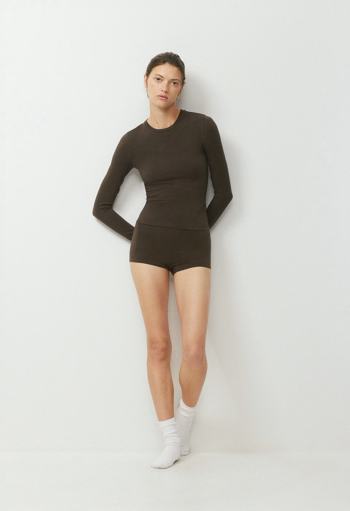 HomeStretch™ Smooth Solo Longsleeve - CACAO NIB BROWN