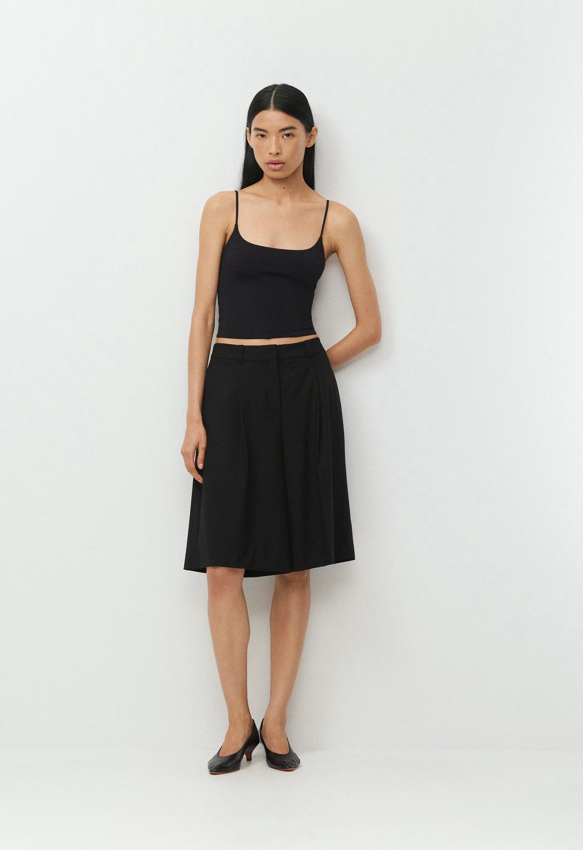 Original Contour Presence Waist Cami Tank - BLACK