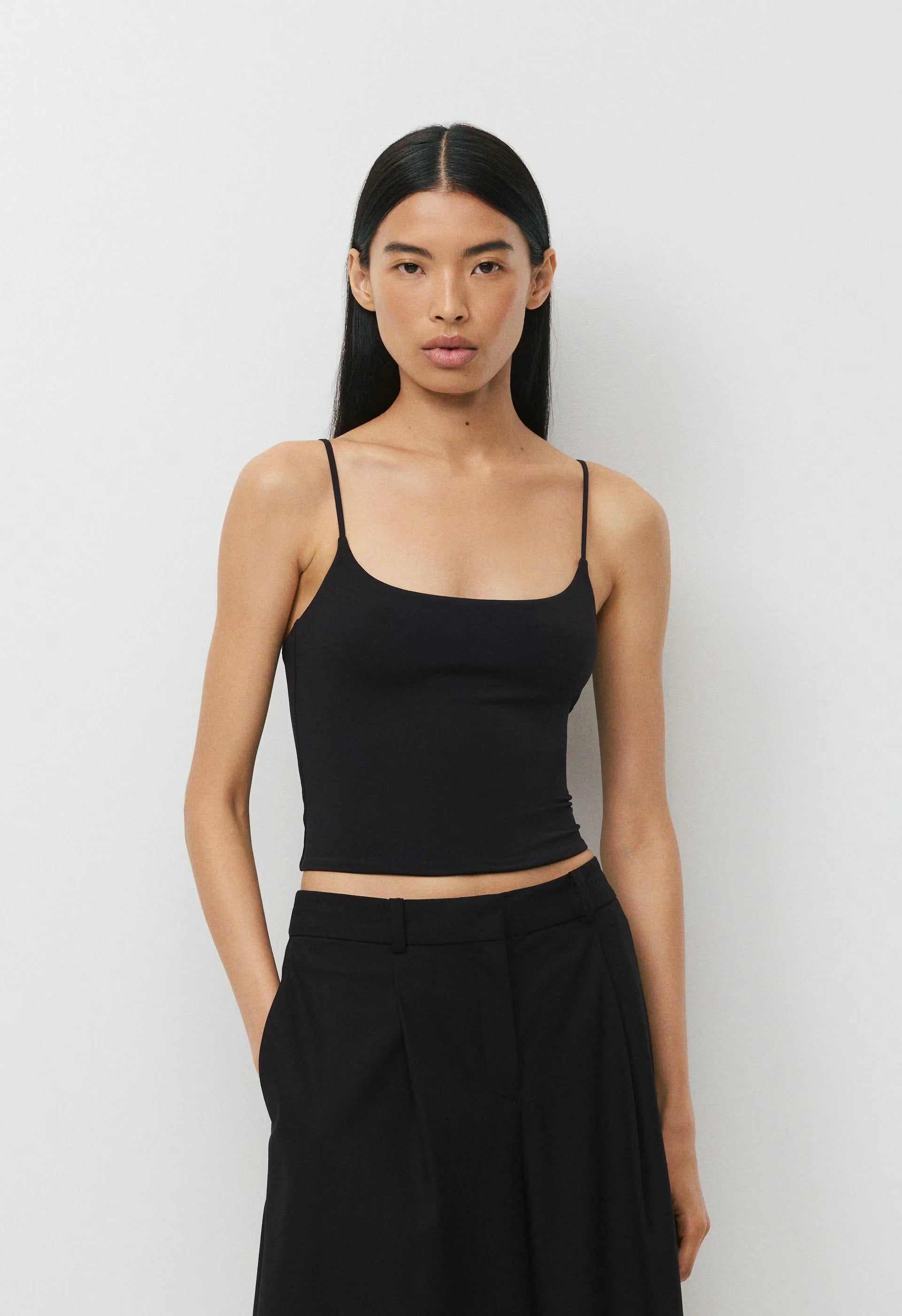 Original Contour Presence Waist Cami Tank - BLACK