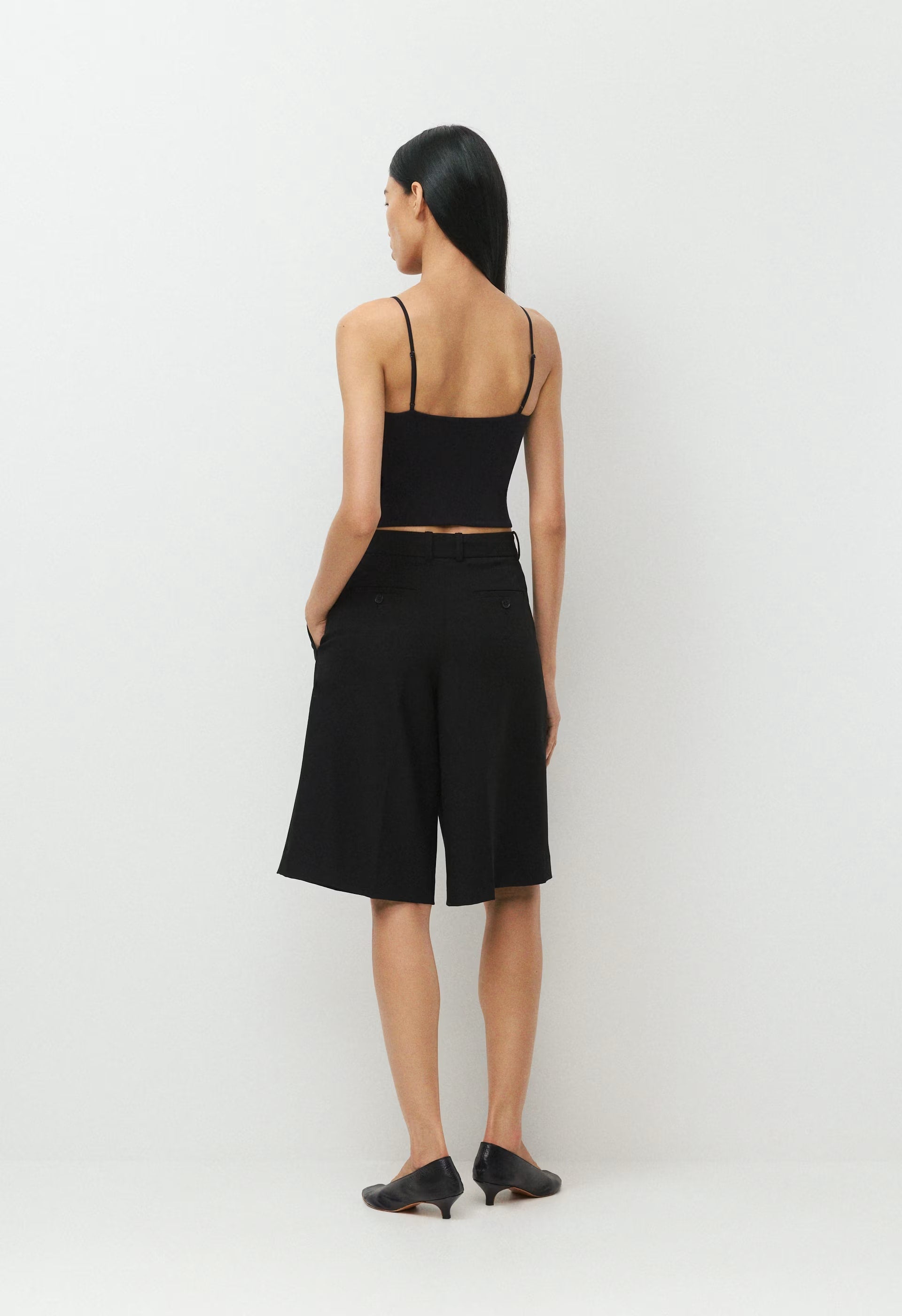 Original Contour Presence Waist Cami Tank - BLACK