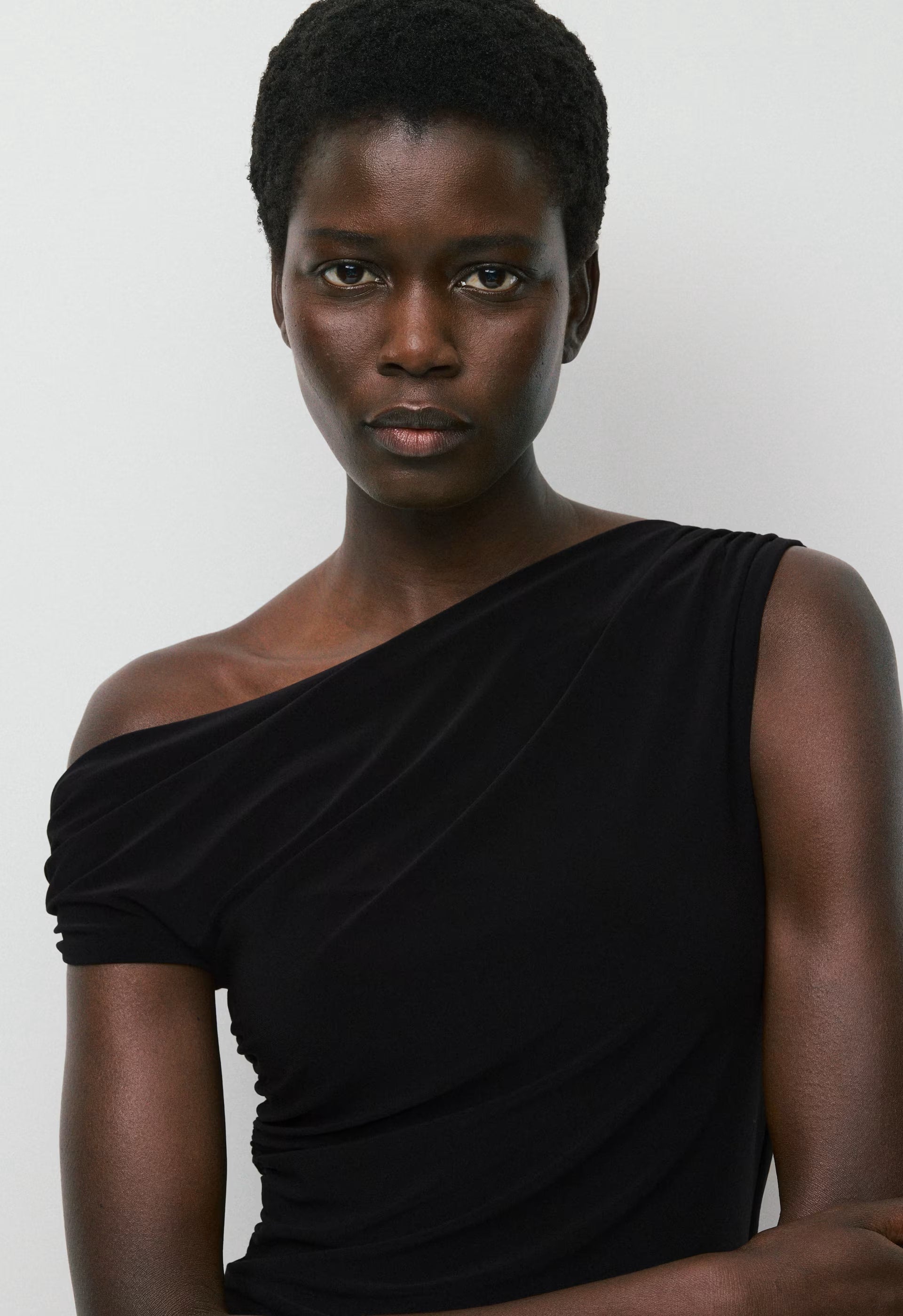 Smooth Matter™ Gallery Top - BLACK