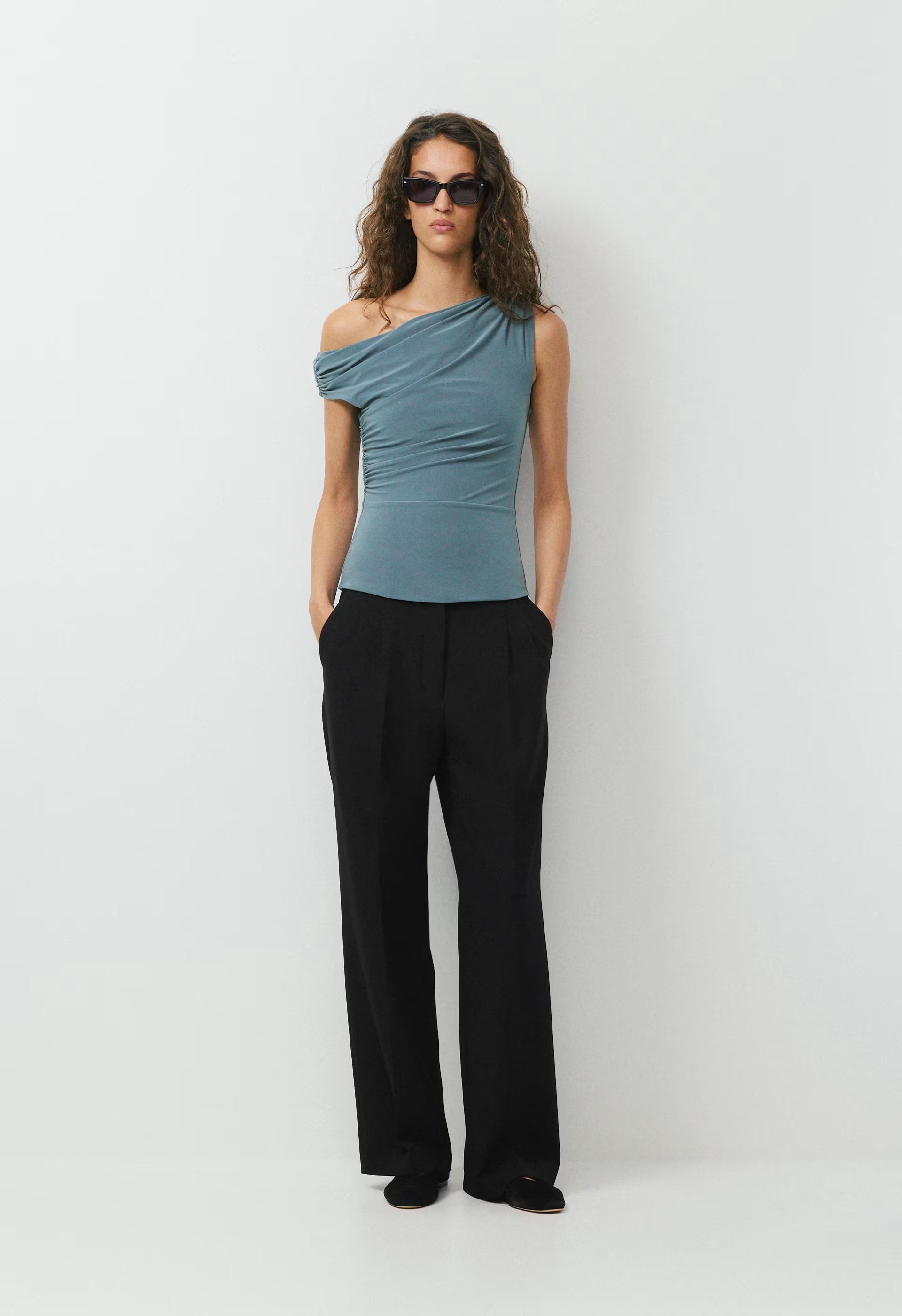 Smooth Matter™ Gallery Top - ADMIRAL/ LIGHT BIRCH