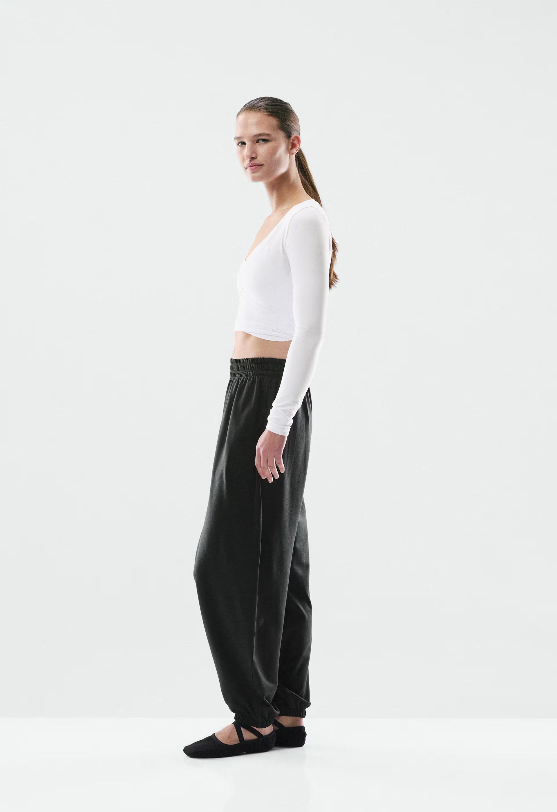 BUTTER Focal Wrap Longsleeve - BRIGHT WHITE