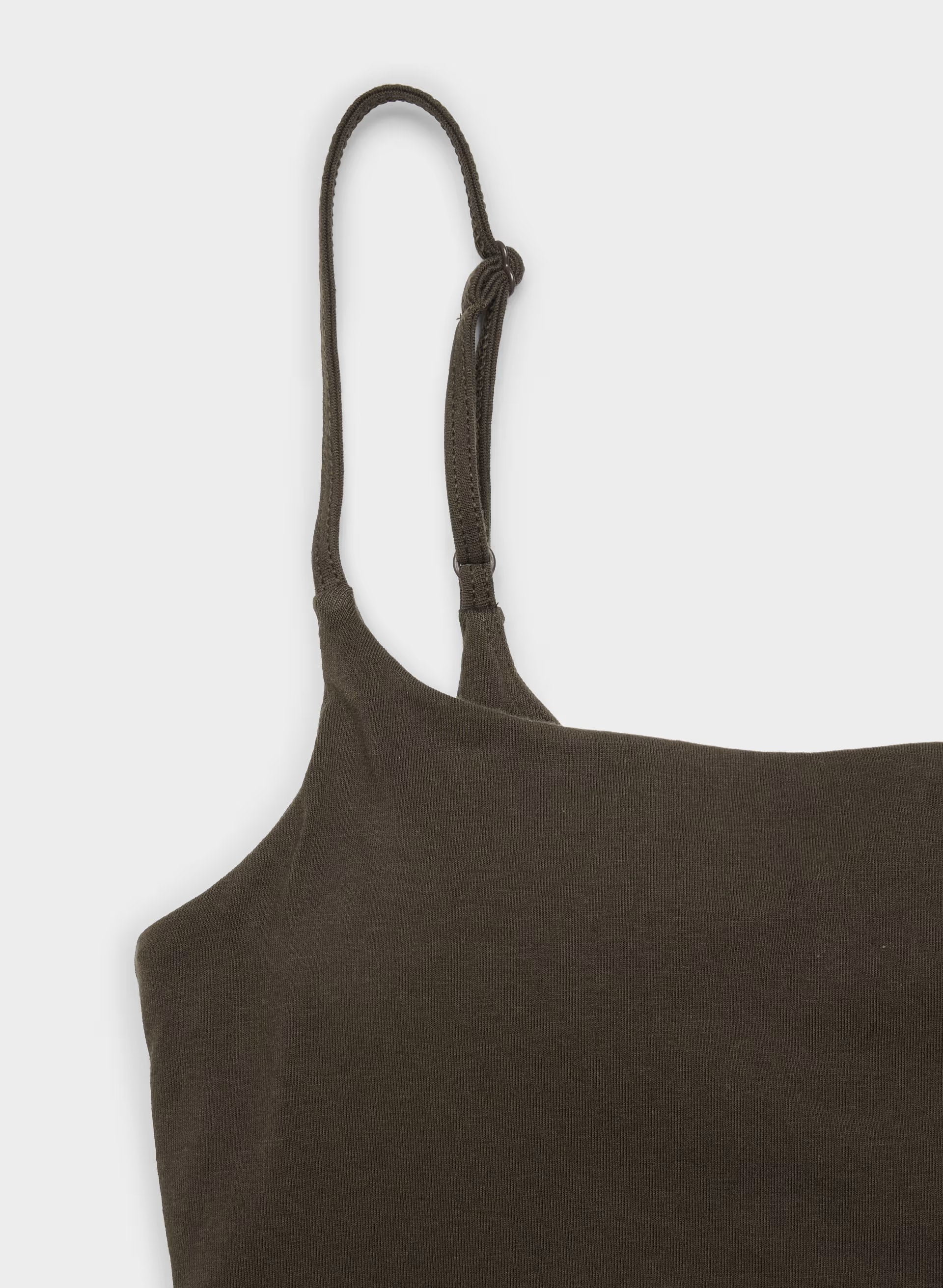 HomeStretch™ Smooth Capsule Comfort Tank - CACAO NIB BROWN
