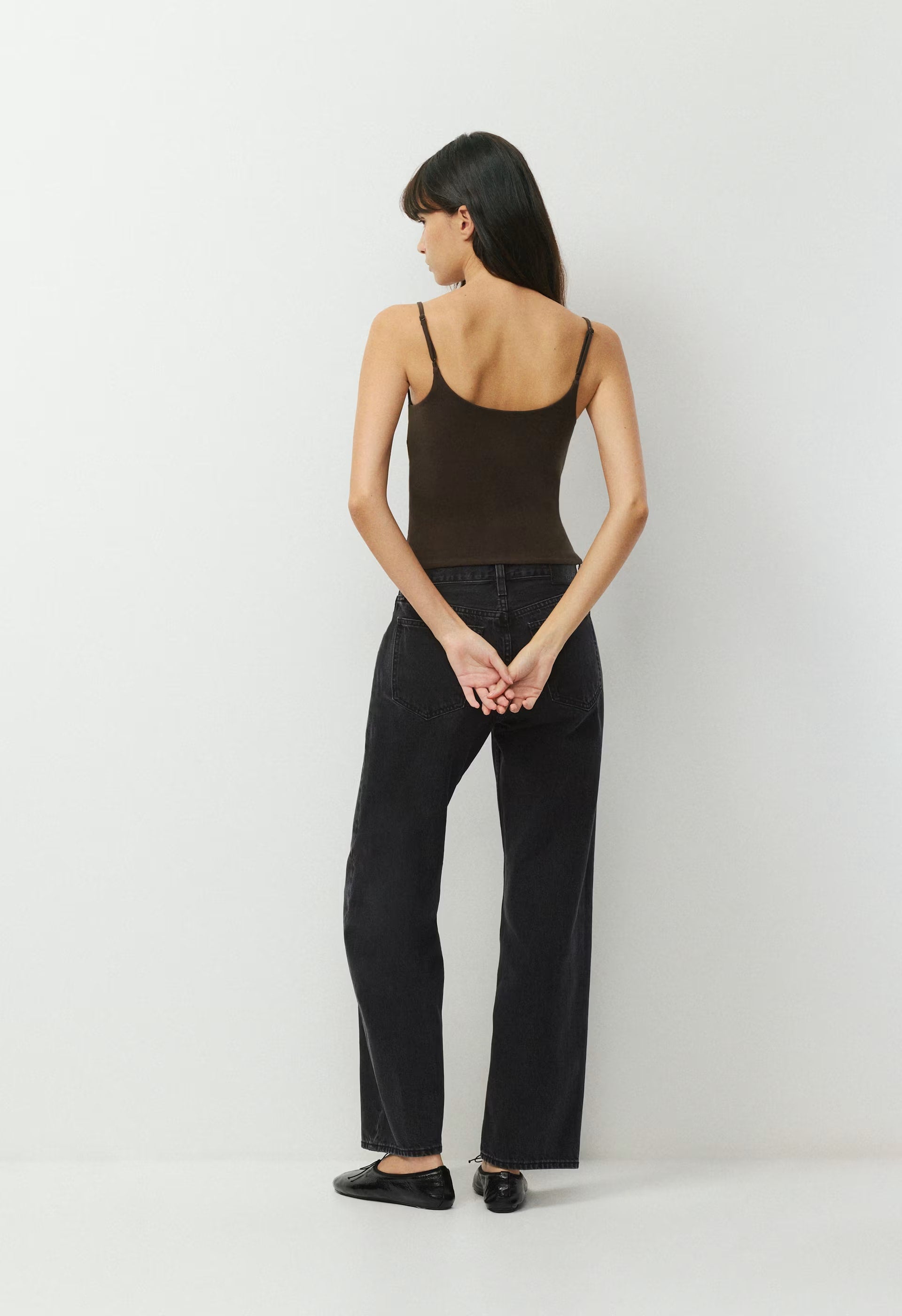 HomeStretch™ Smooth Capsule Comfort Tank - CACAO NIB BROWN