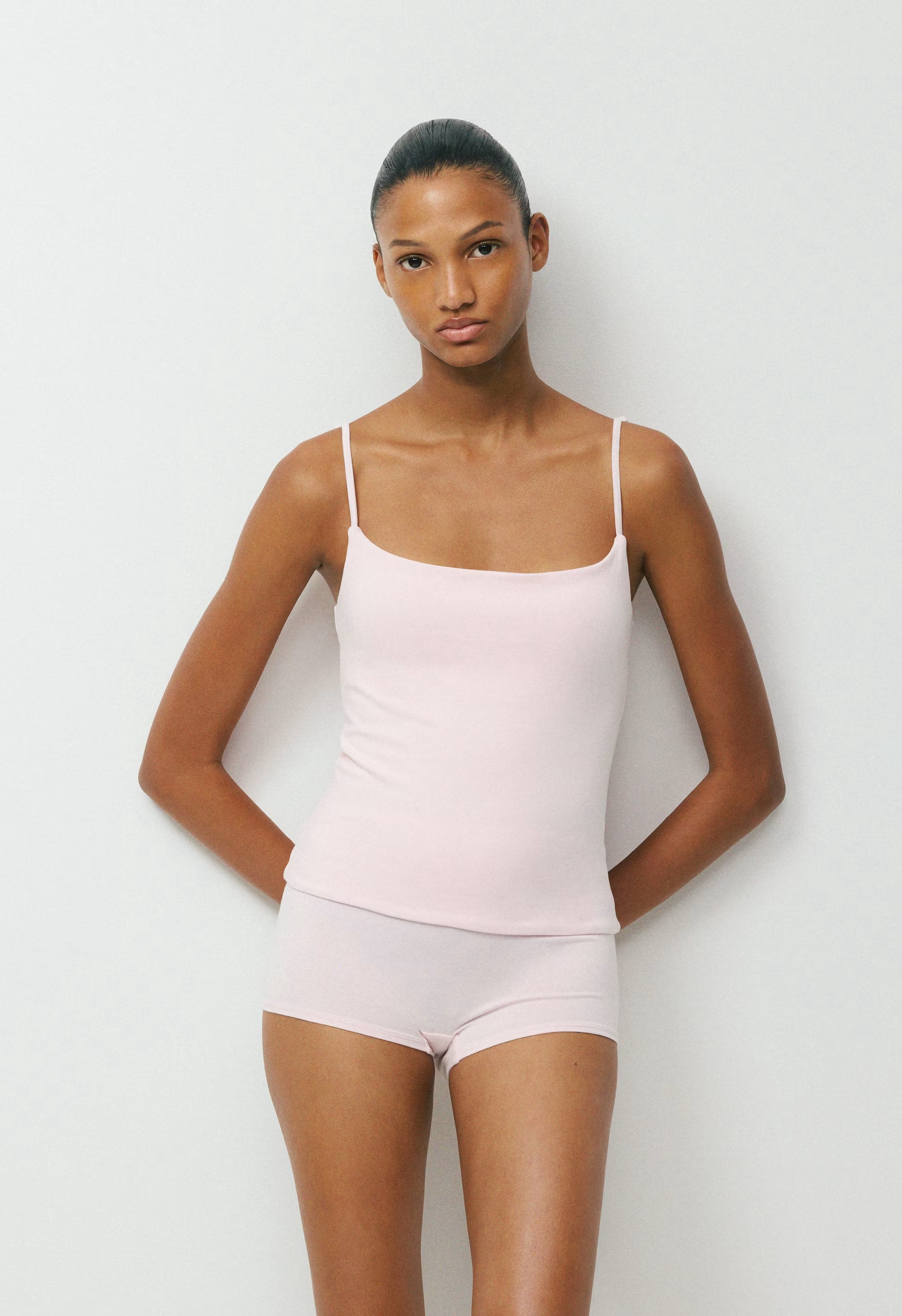 HomeStretch™ Smooth Capsule Comfort Tank - MAGNOLIA