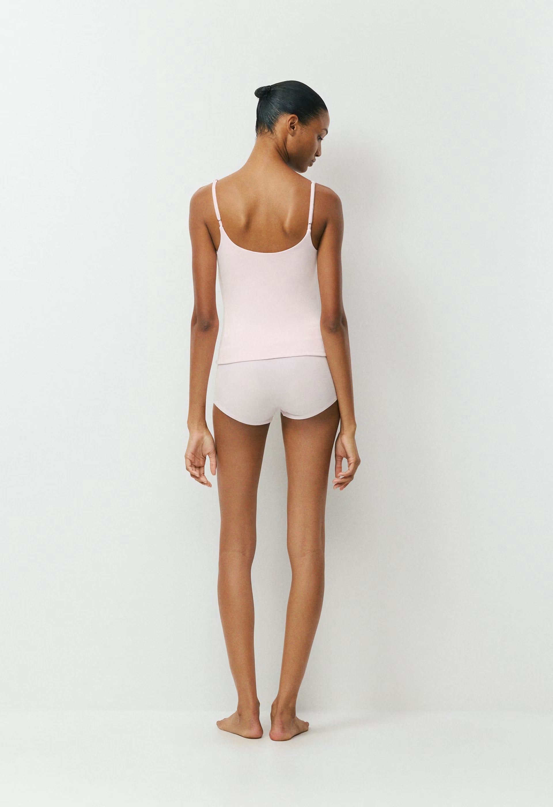 HomeStretch™ Smooth Capsule Comfort Tank - MAGNOLIA