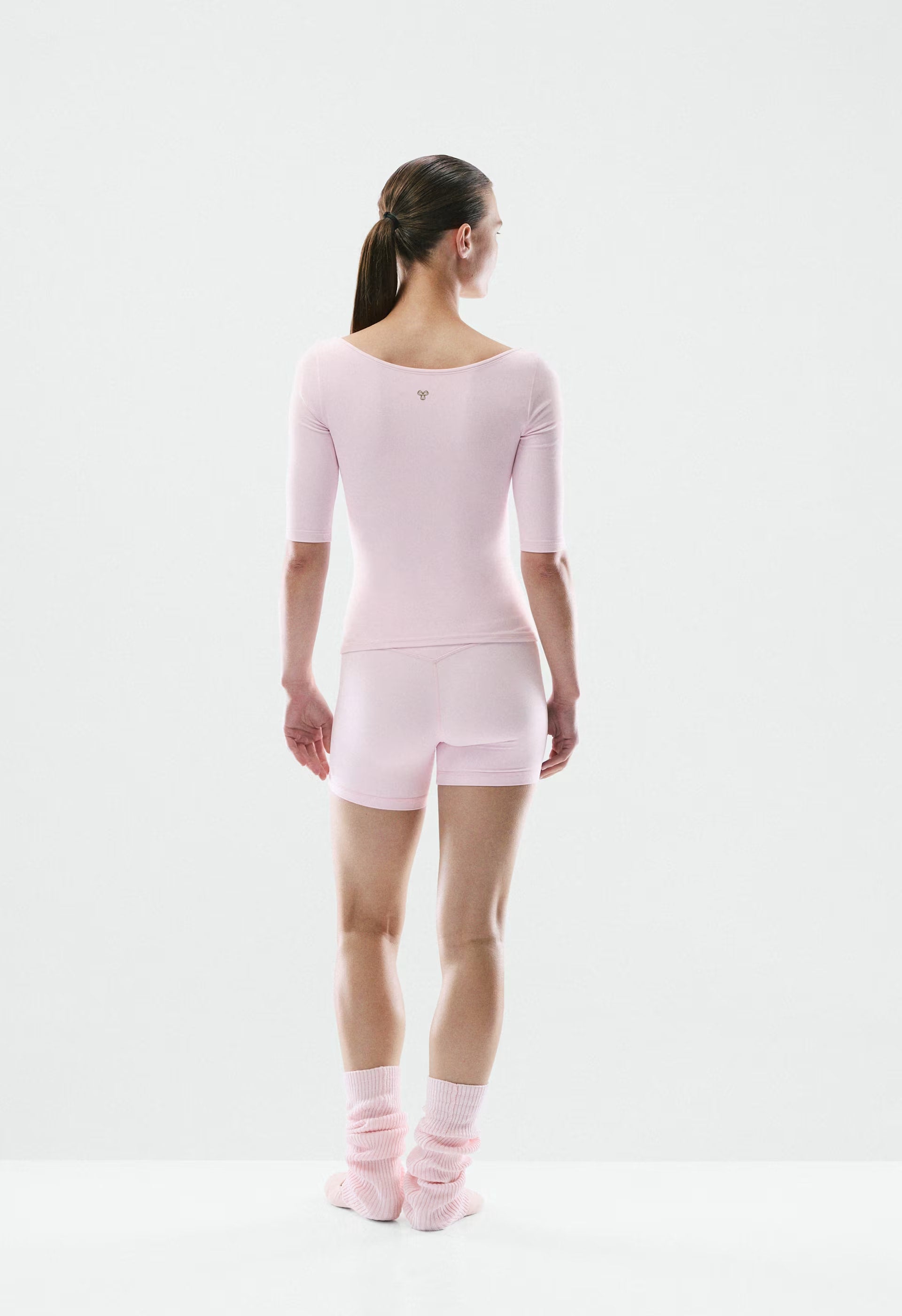 BUTTER Essential 3/4 Sleeve T-Shirt - MAGNOLIA