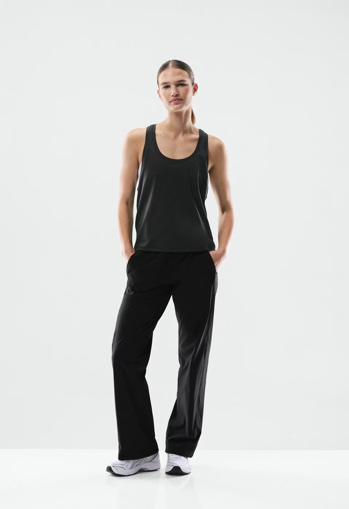 SoftBound™ Unstoppable Tank - HEATHER BLACK