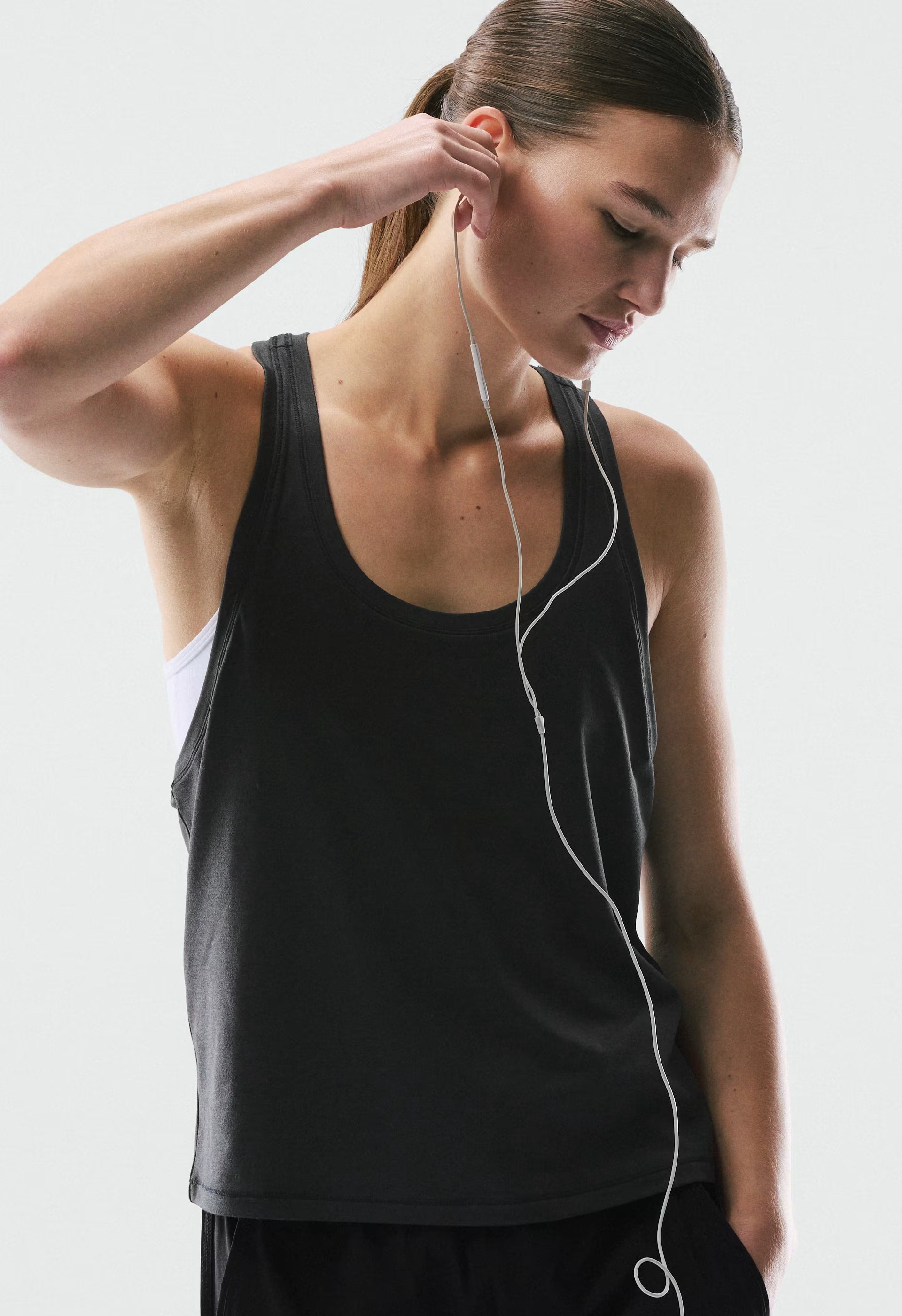 SoftBound™ Unstoppable Tank - HEATHER BLACK