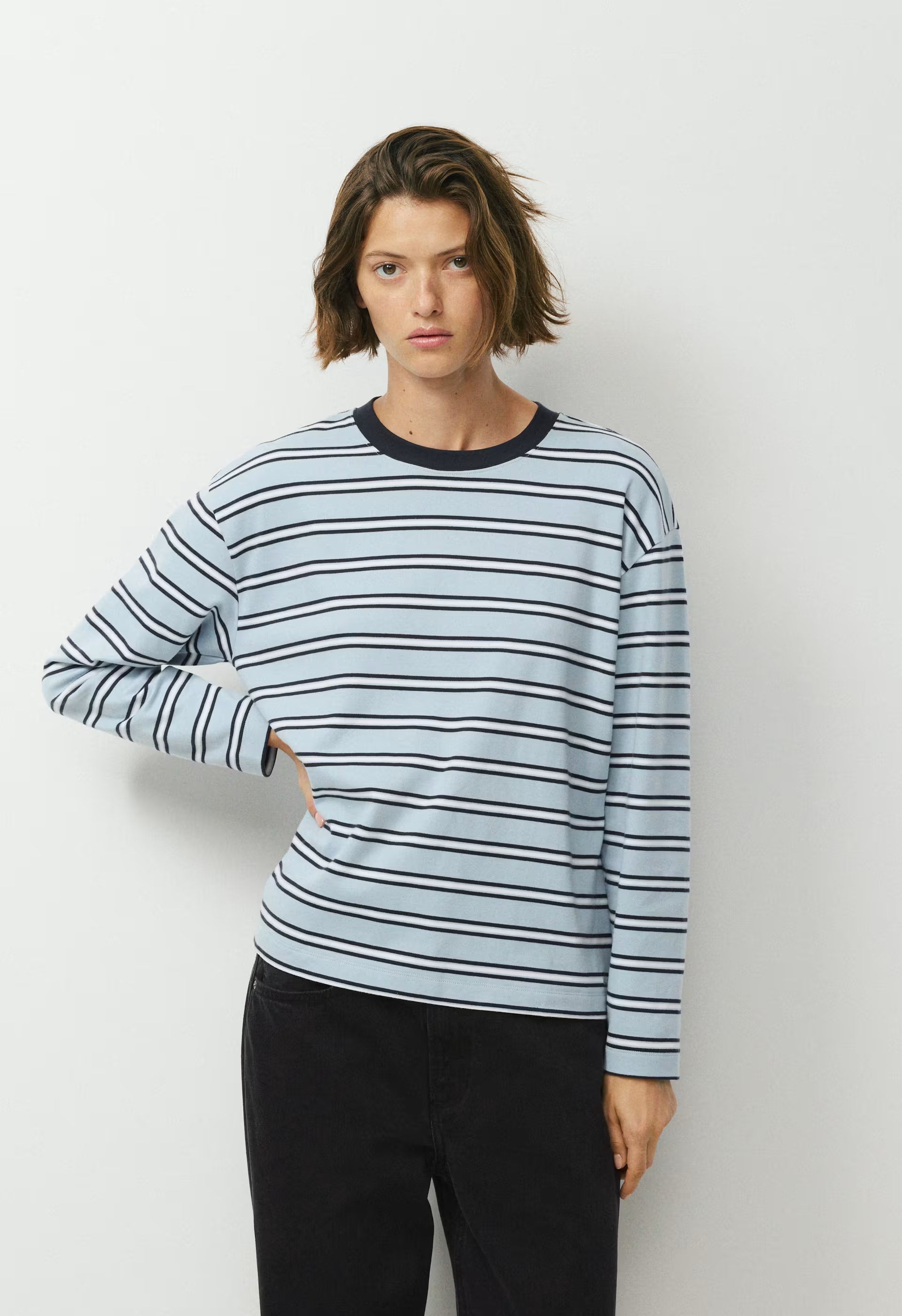 InterLock Cotton Steps Longsleeve - DEW BLUE/DARK NGHT NVY