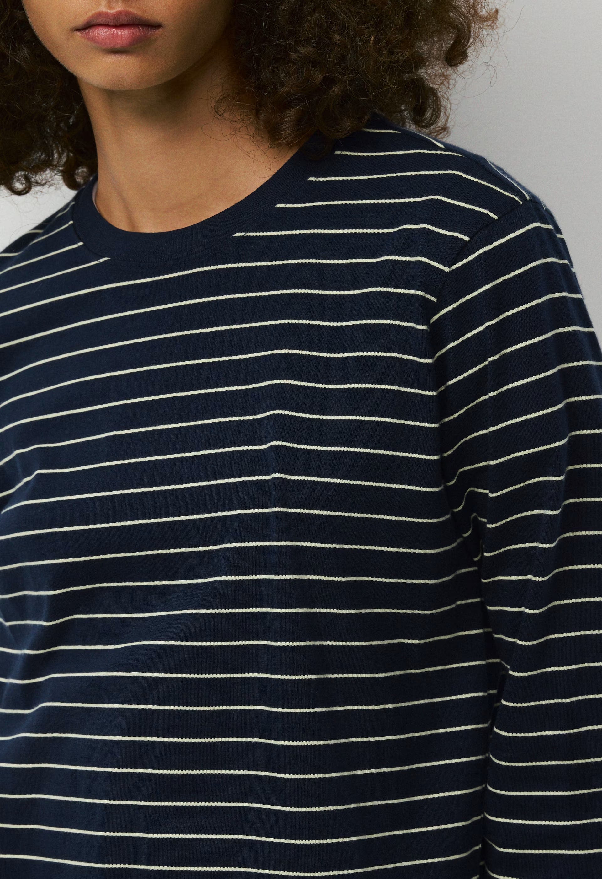 CottonWhisk™ Emma 3/4 Sleeve T-Shirt - ADMRL NVY/BTR YLW