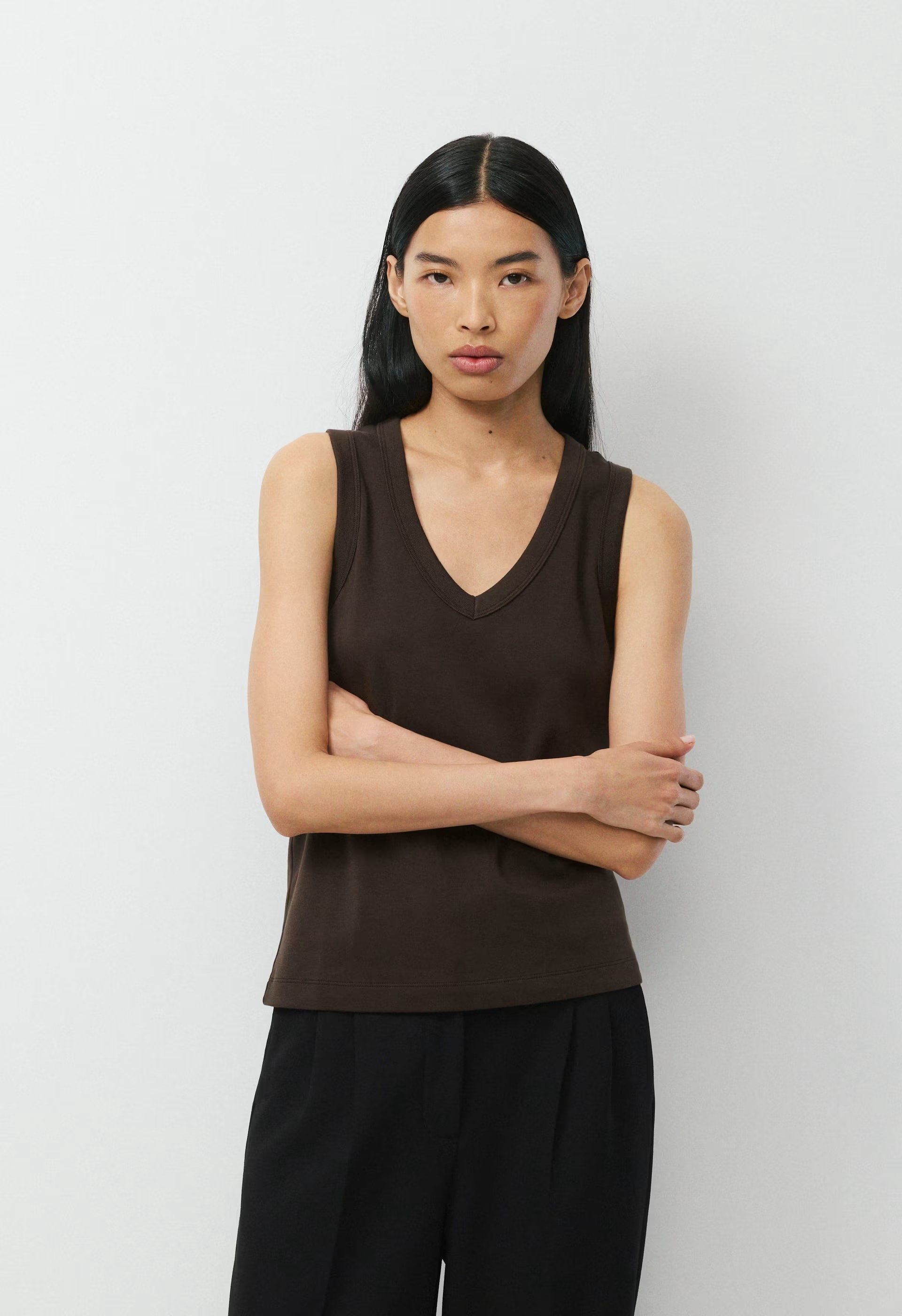 InterLock Cotton Foyer Top - CACAO NIB BROWN