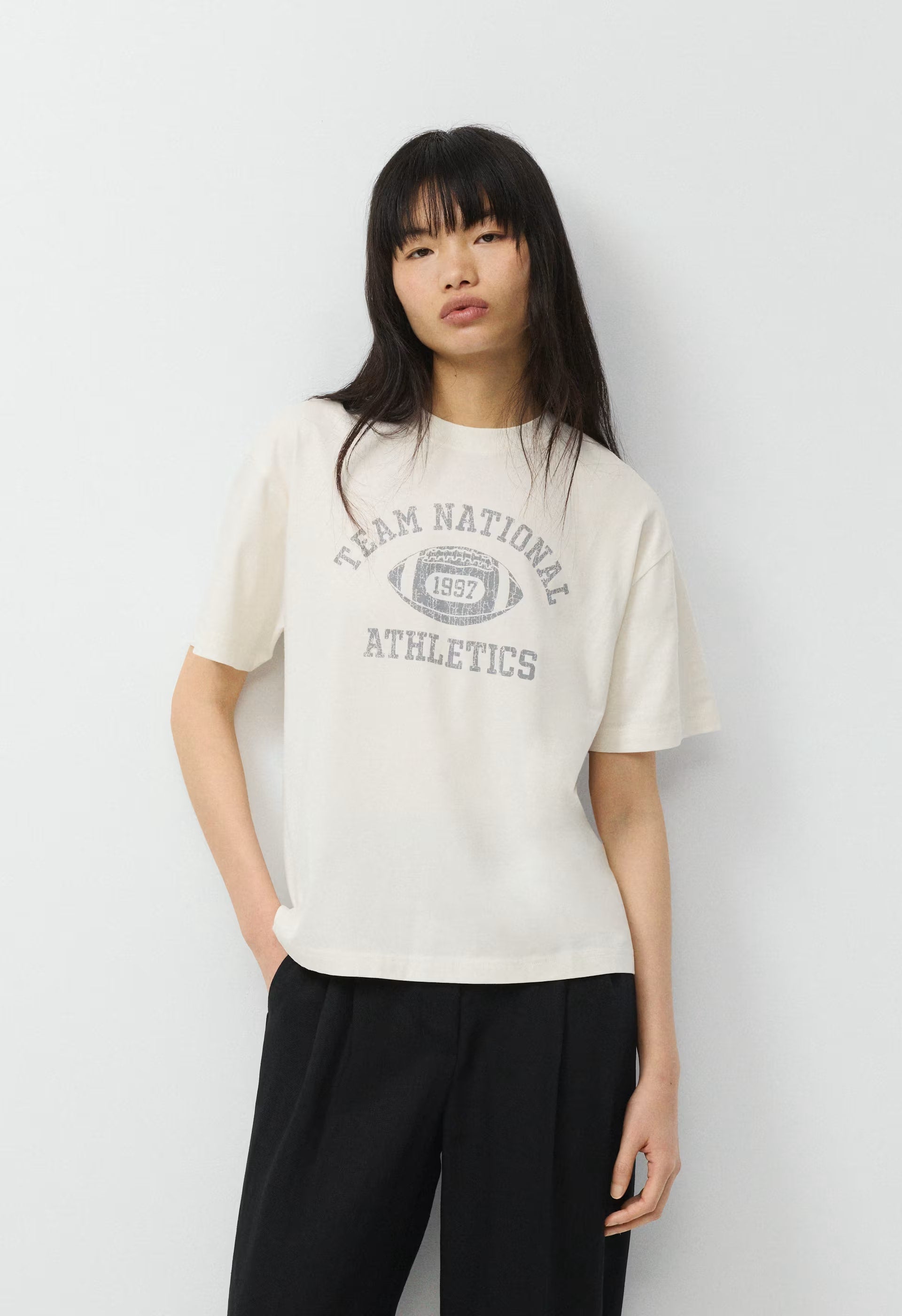 Soft Feels™ Detroit T-Shirt - LIGHT BIRCH/ SHADY BLU