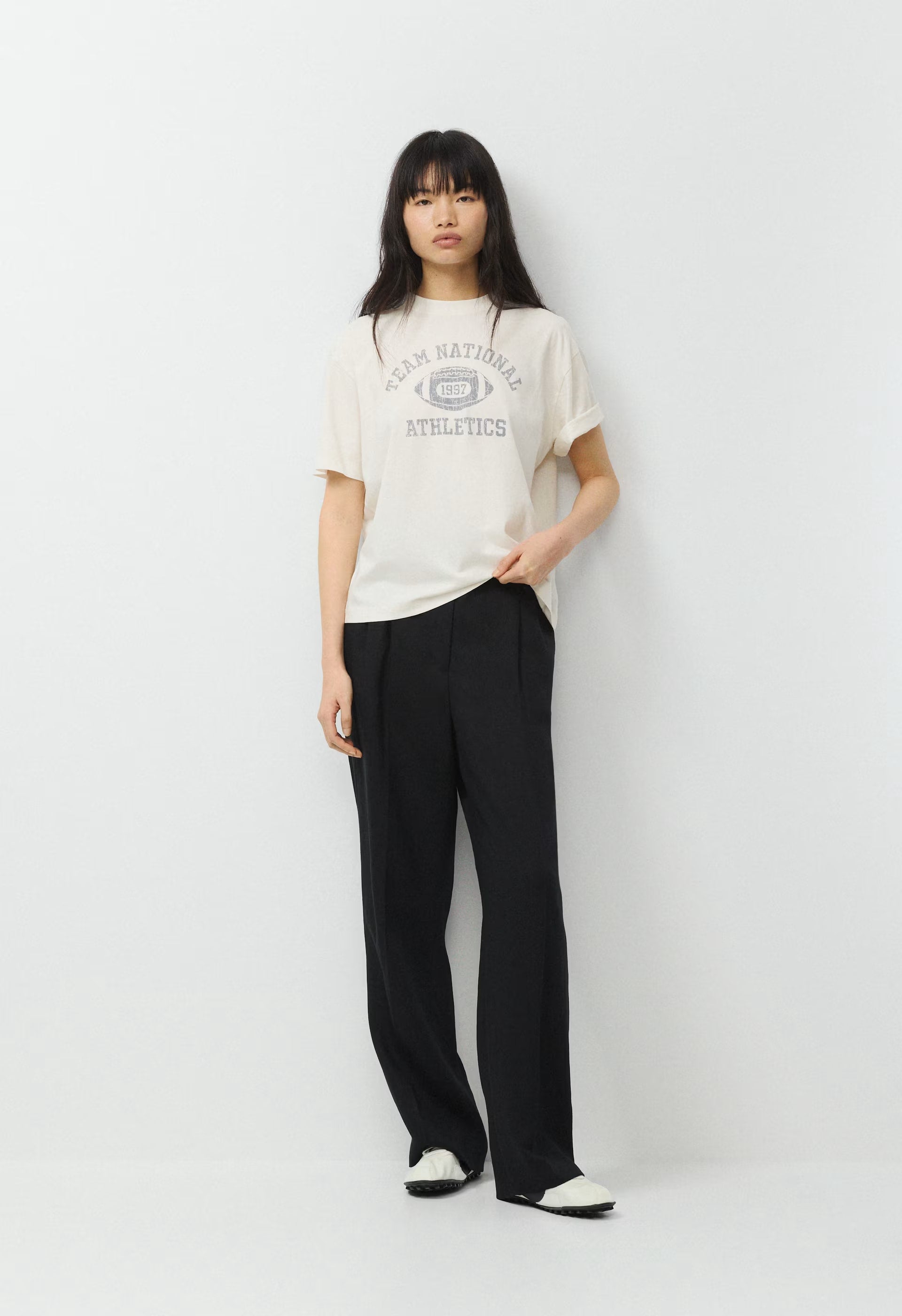 Soft Feels™ Detroit T-Shirt - LIGHT BIRCH/ SHADY BLU