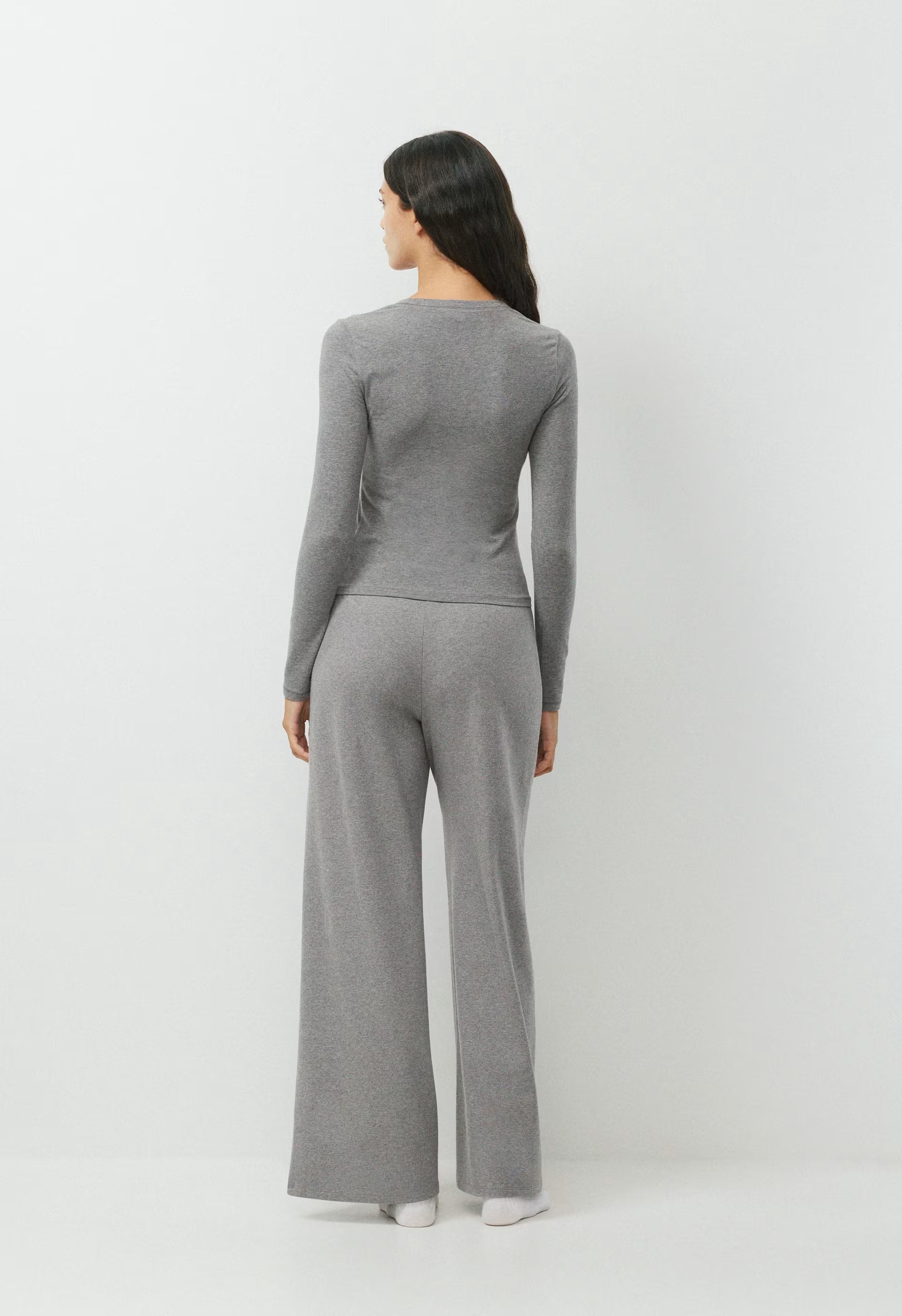 HomeStretch™ Smooth Minute Longsleeve - HEATHER DARK GREY