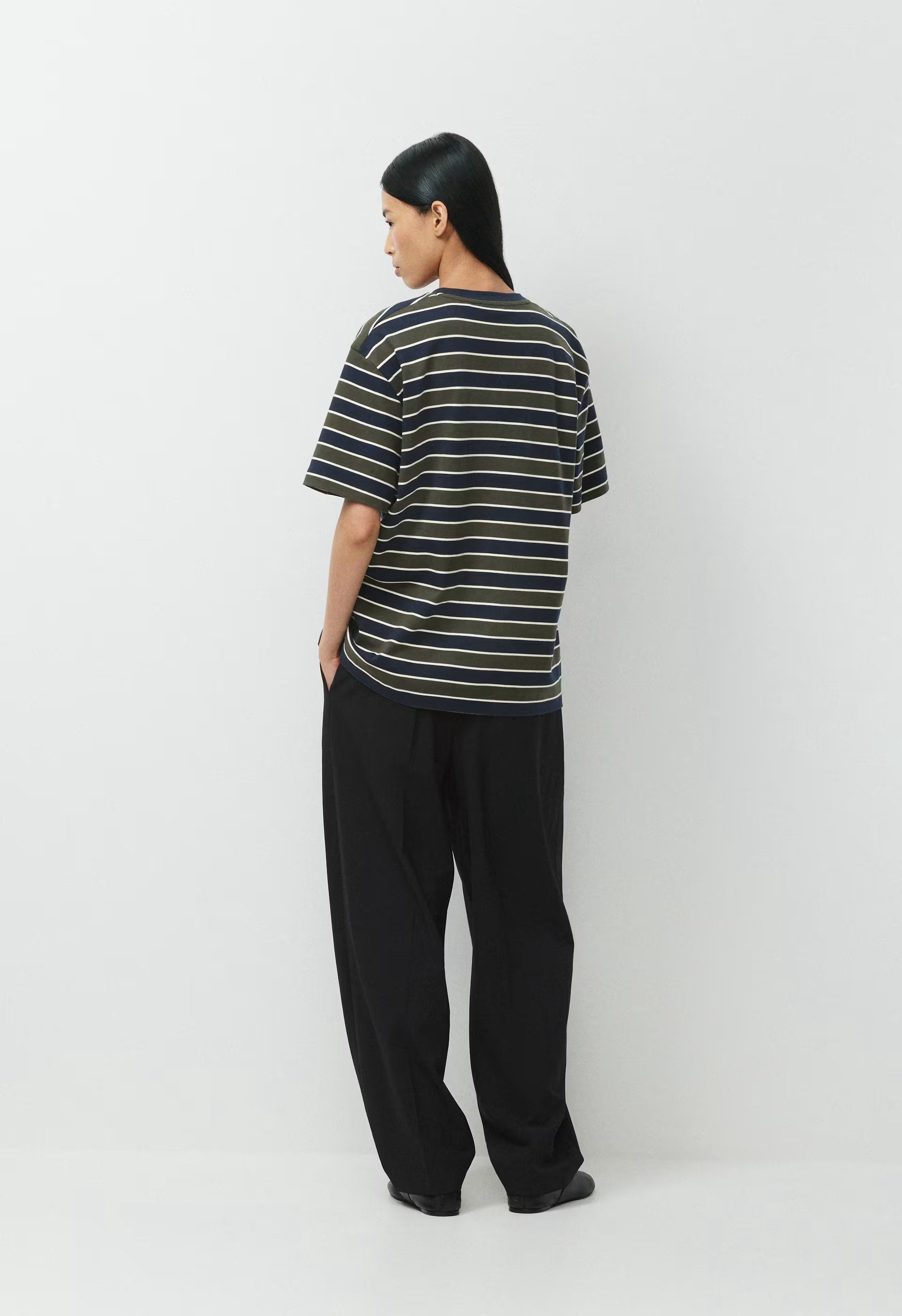 InterLock Cotton Pegasus T-Shirt - ADMRL NAVY/FLINT GREEN