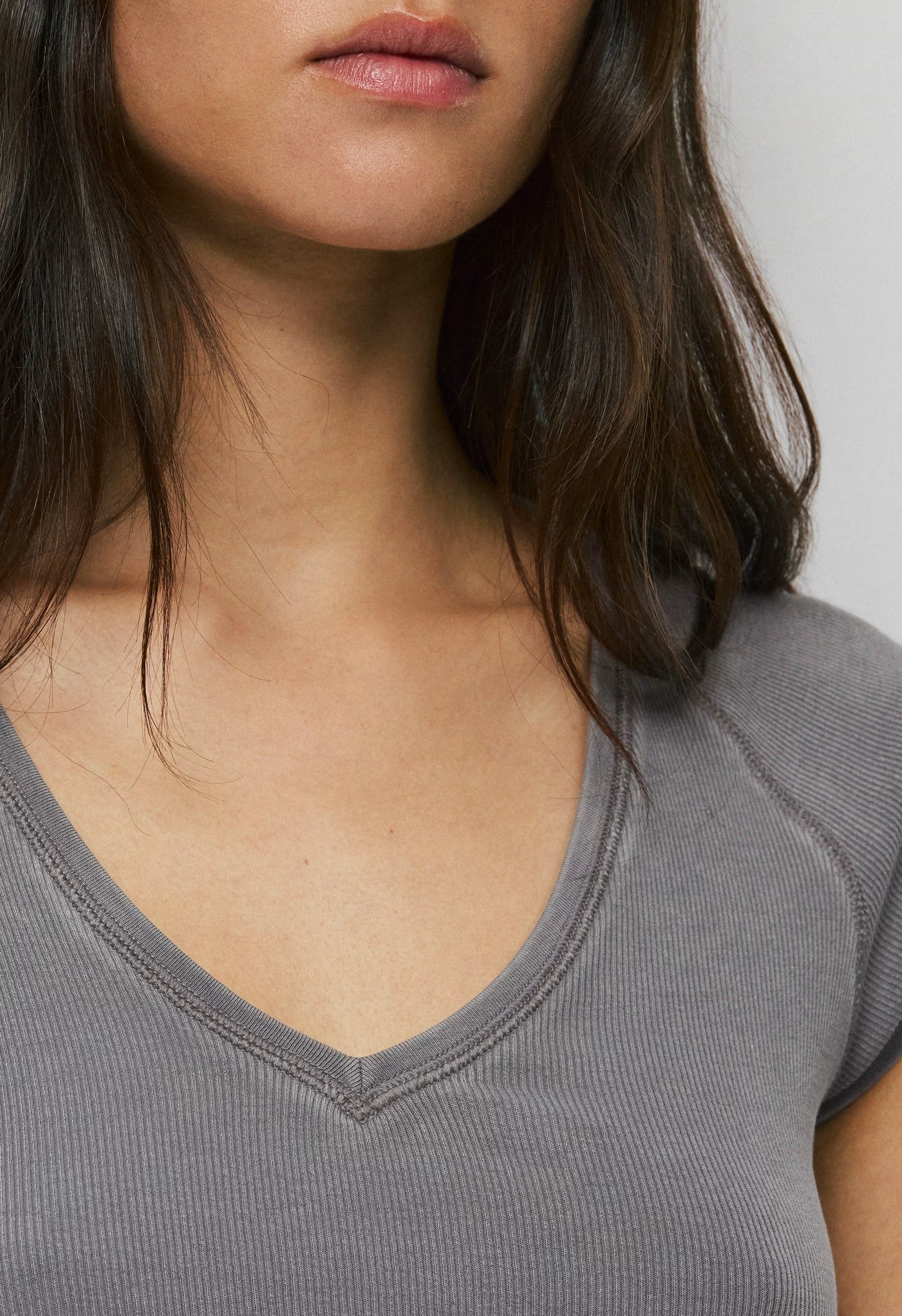 HomeStretch™ Rib Location T-Shirt - LIVED-IN DARK GREY
