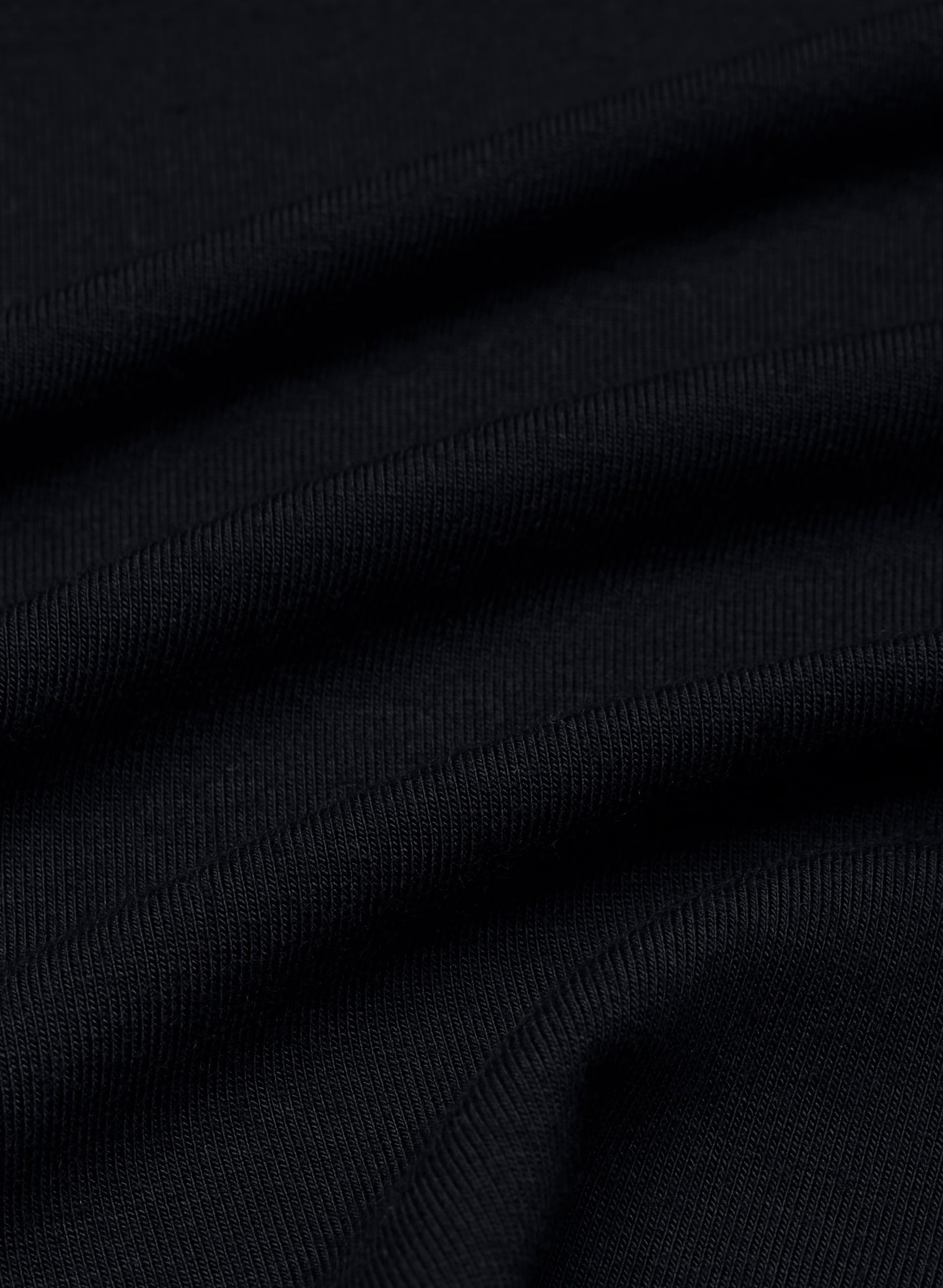 Ringlet T-Shirt - BLACK