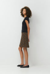 Ringlet T-Shirt - BLACK