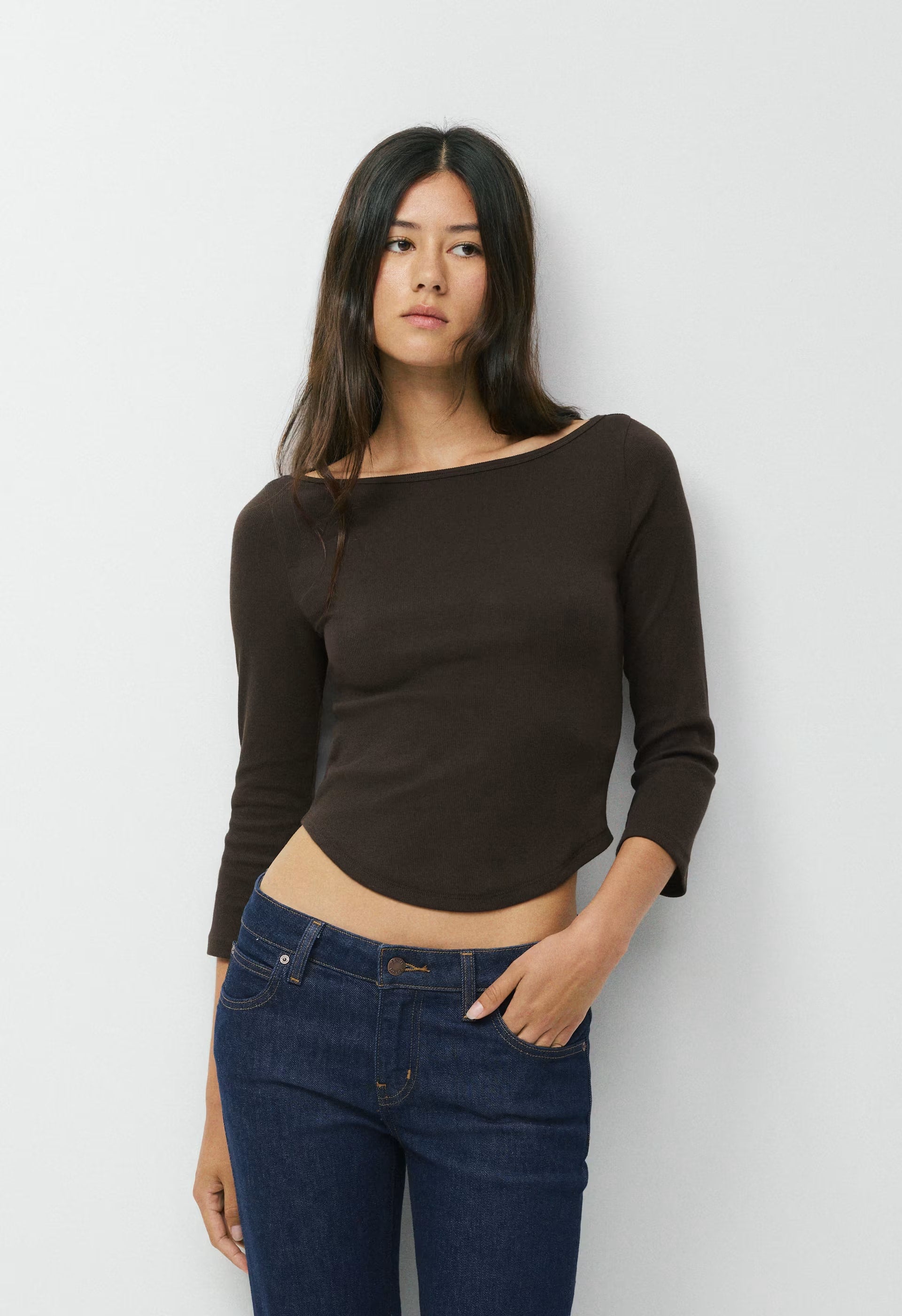 HomeStretch™ Rib Penduline T-Shirt - CACAO NIB BROWN