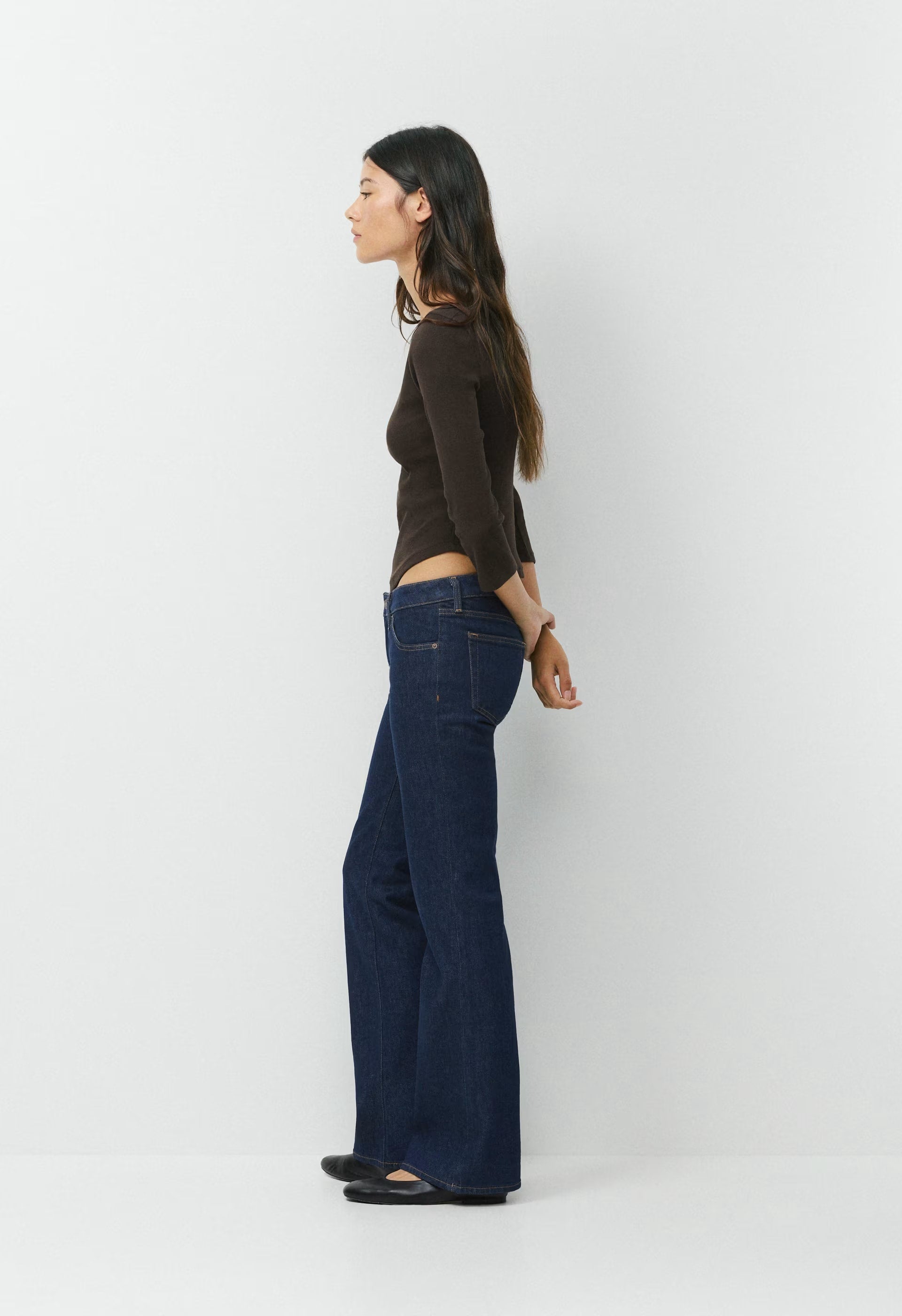 HomeStretch™ Rib Penduline T-Shirt - CACAO NIB BROWN