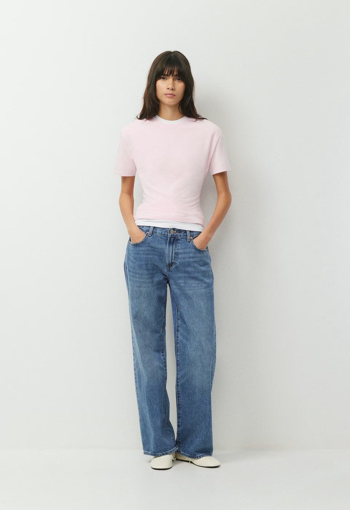 HomeStretch™ Smooth Sequence T-Shirt - MAGNOLIA