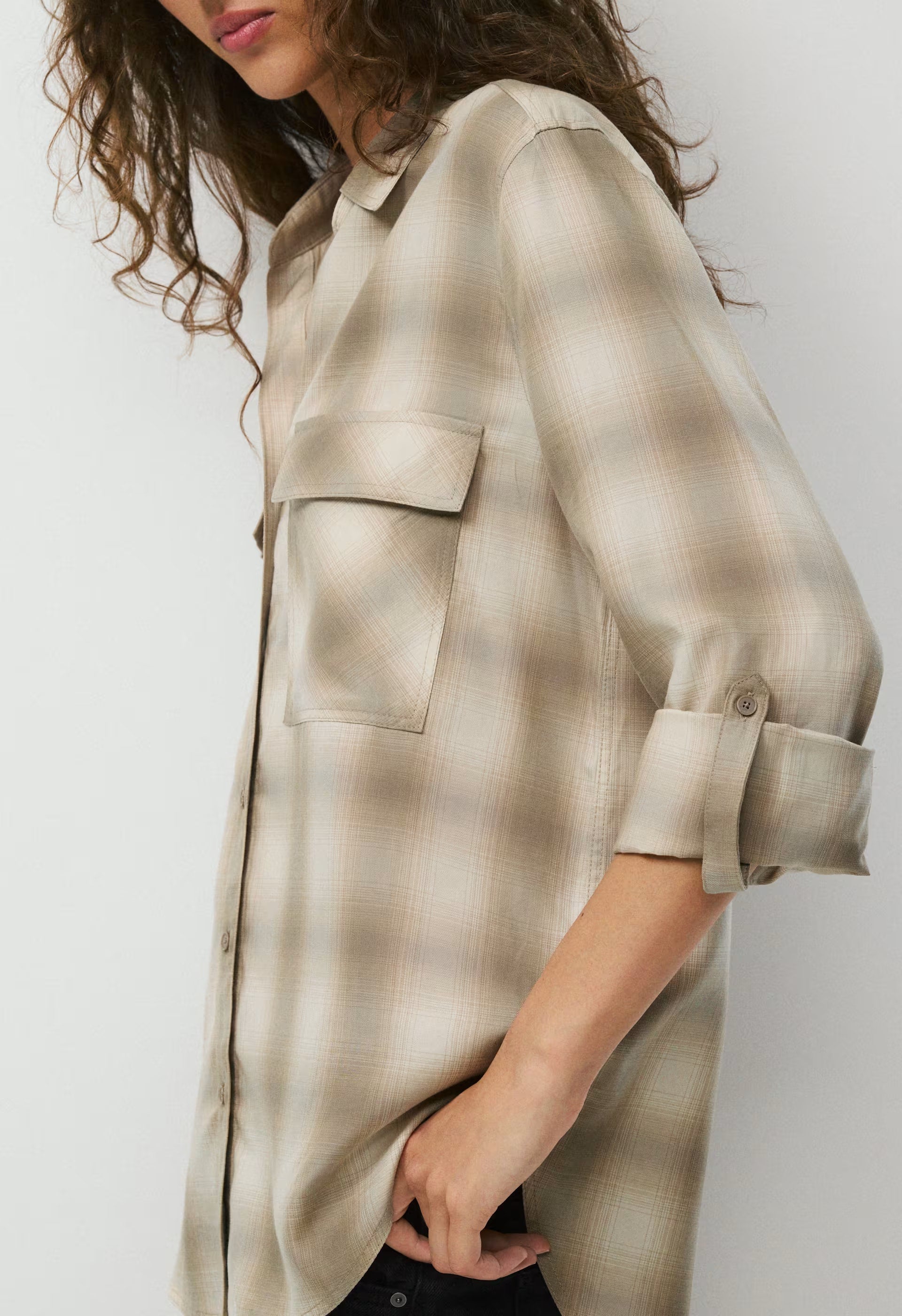 Utility Shirt - MRCNA BGE/NMD TUP