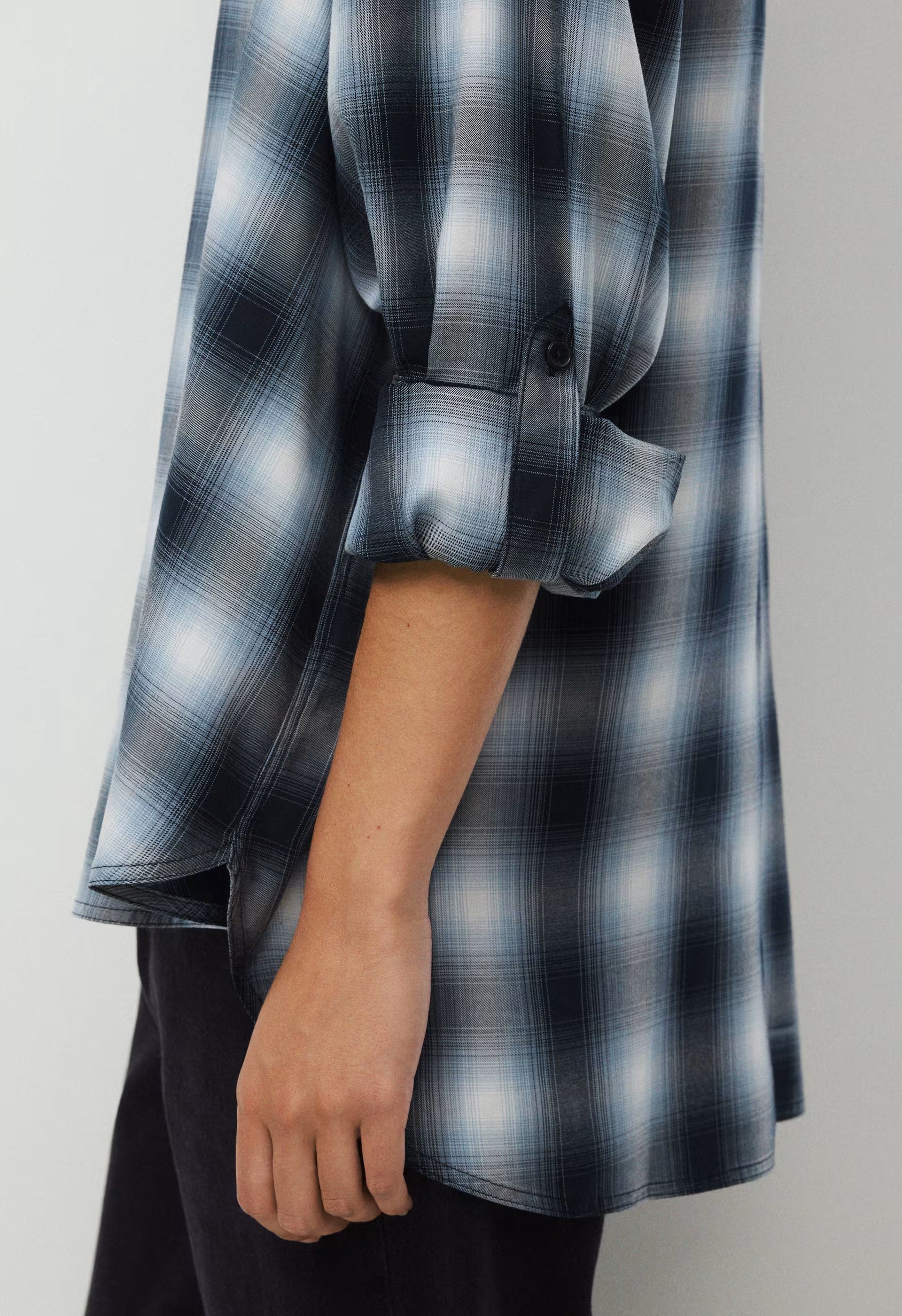 Archive Shirt - ADMRL NVY/ LT BIRCH