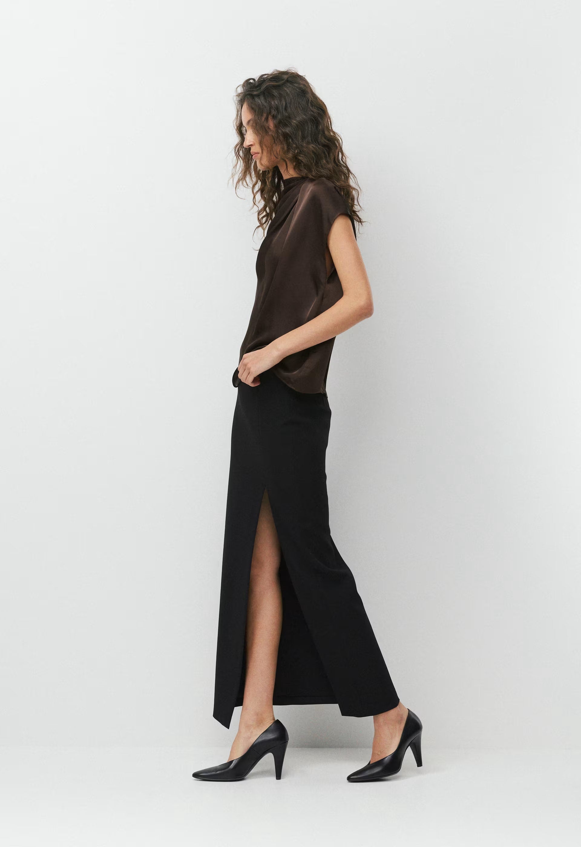 Nominee Satin Blouse - RICH MOCHA BROWN