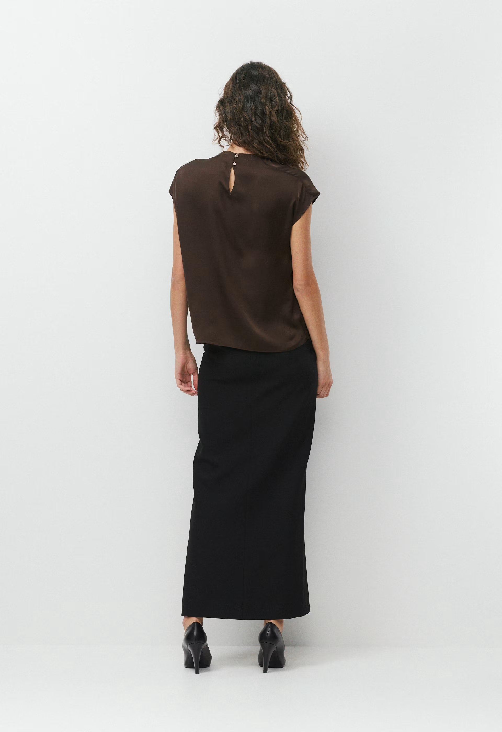 Nominee Satin Blouse - RICH MOCHA BROWN