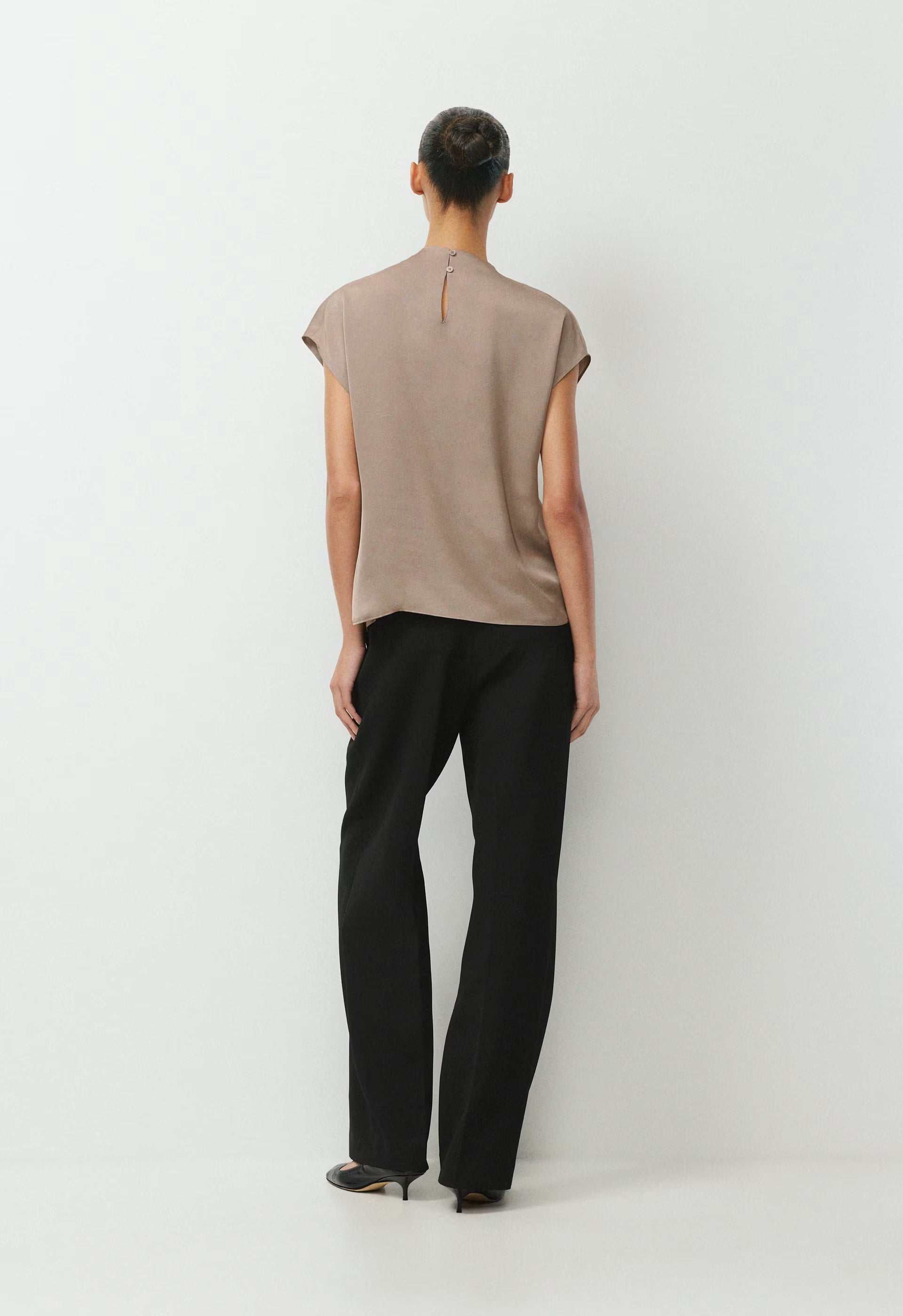 Nominee Satin Blouse - NOMAD TAUPE