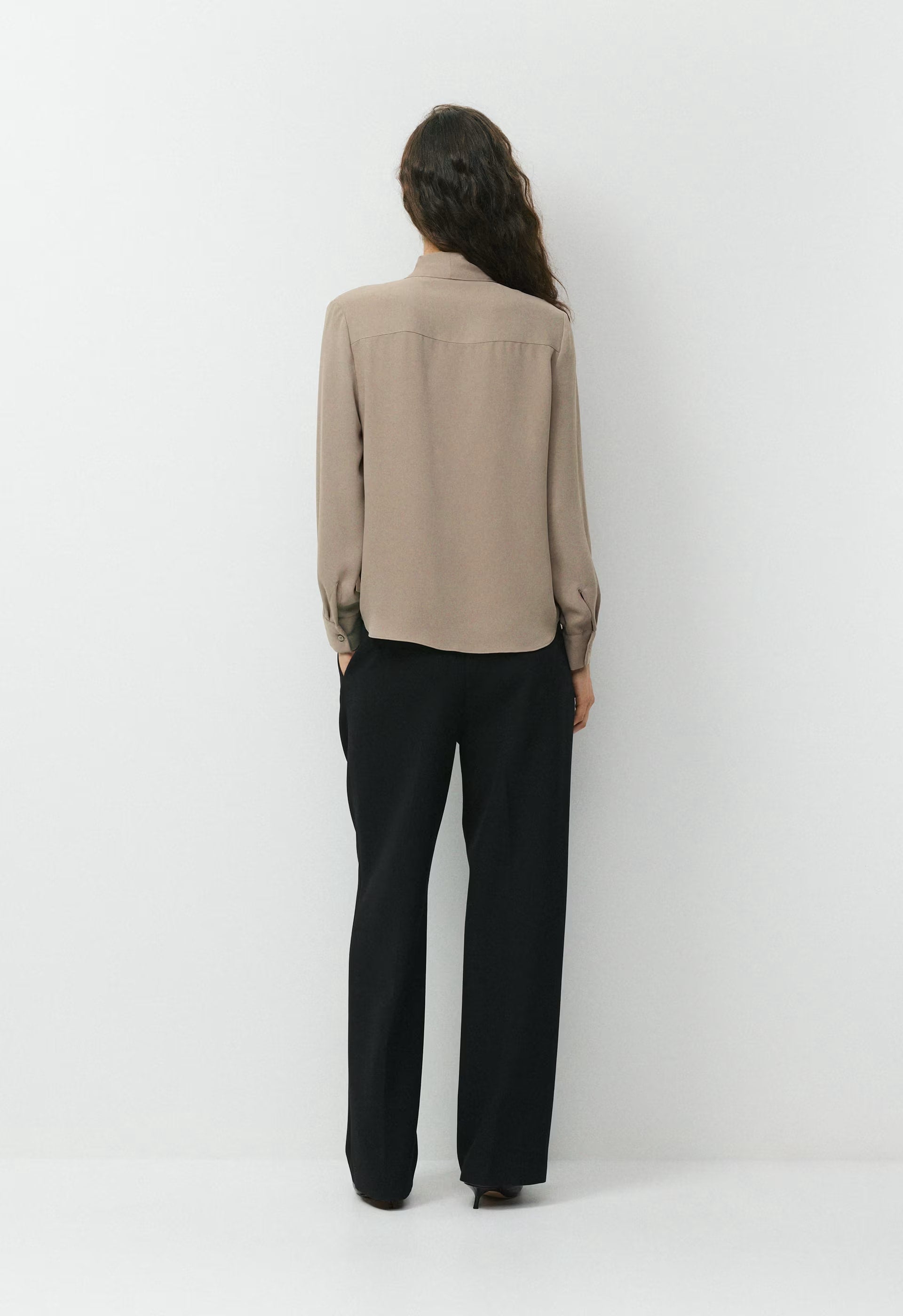 Hestia Blouse - NOMAD TAUPE
