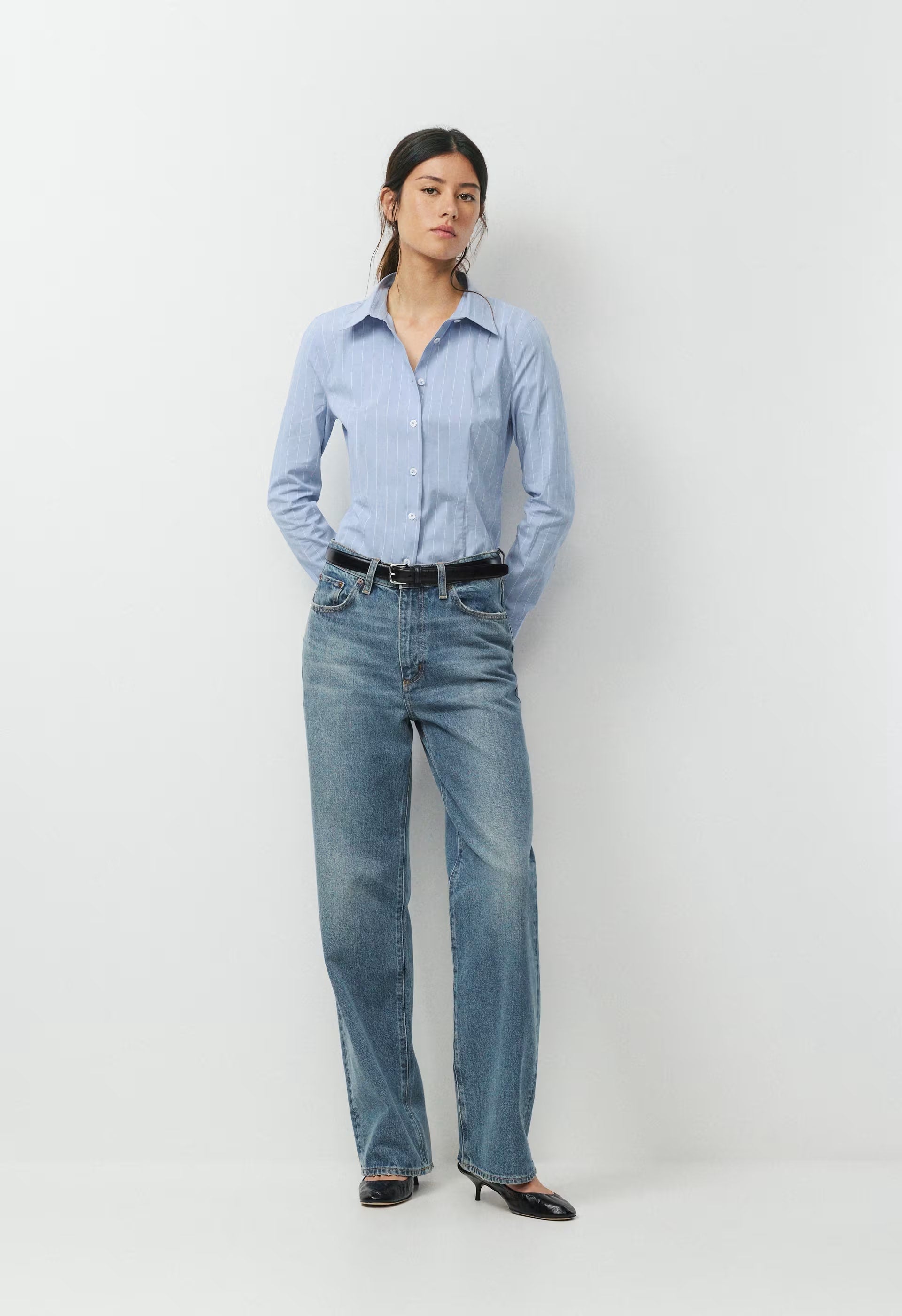 Chronicle Slim Poplin Shirt - CRNFL BLU/ BRT WHT