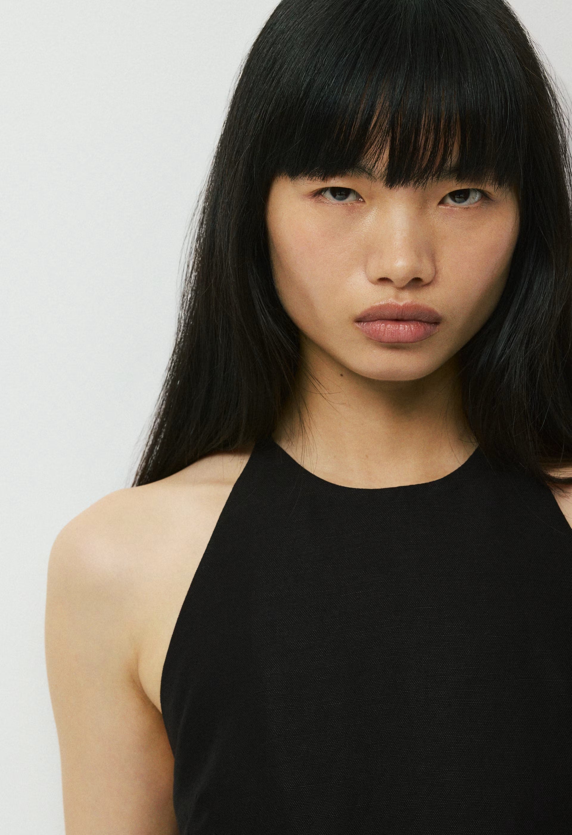 Earnshaw Halter Top - CruiseLinen™ - BLACK