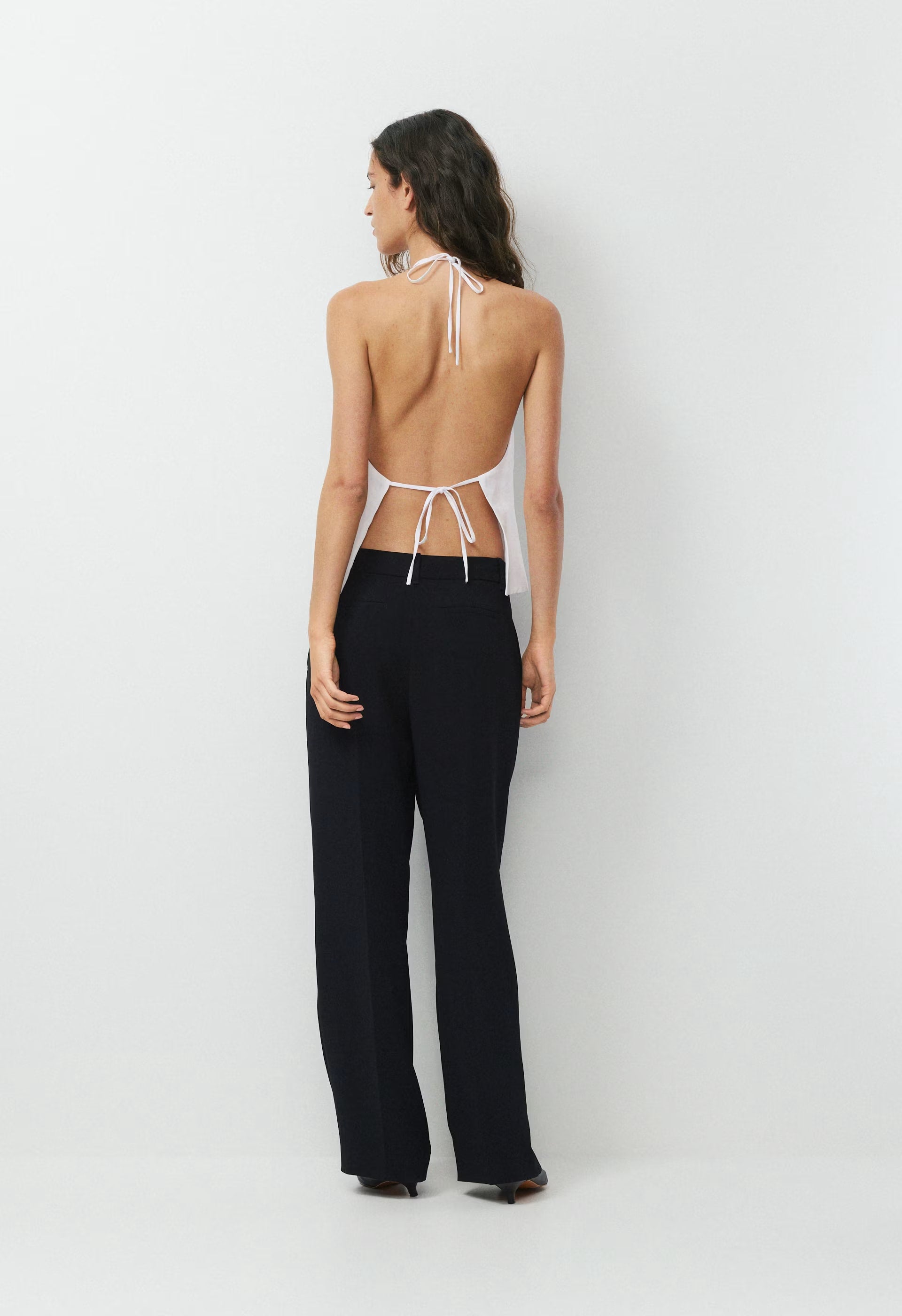 Earnshaw Halter Top - CruiseLinen™ - WHITE