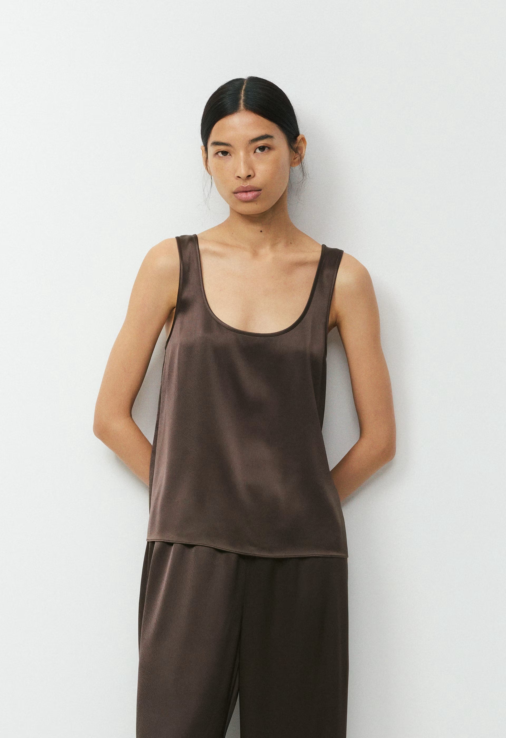 Asset Satin Top - RICH MOCHA BROWN