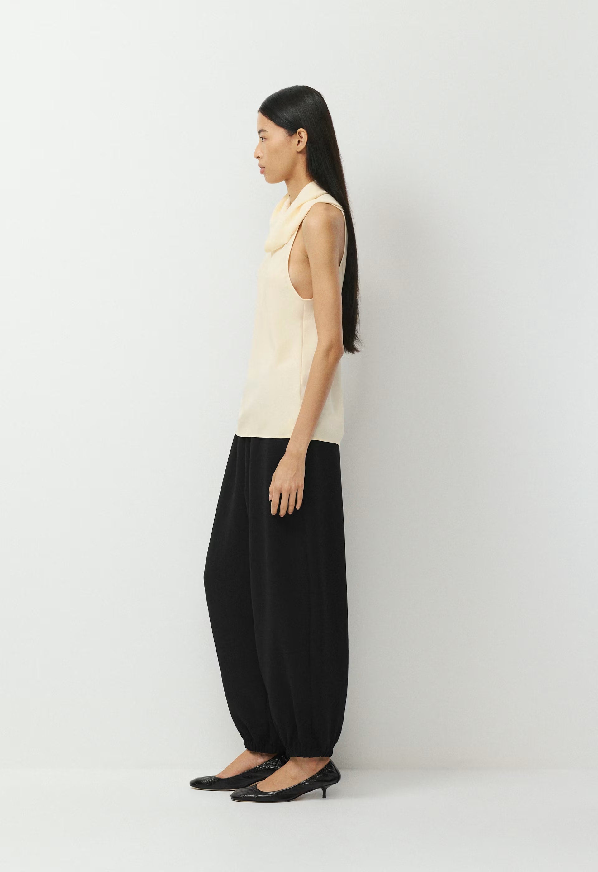 Instigate Top - SEASIDE CREAM