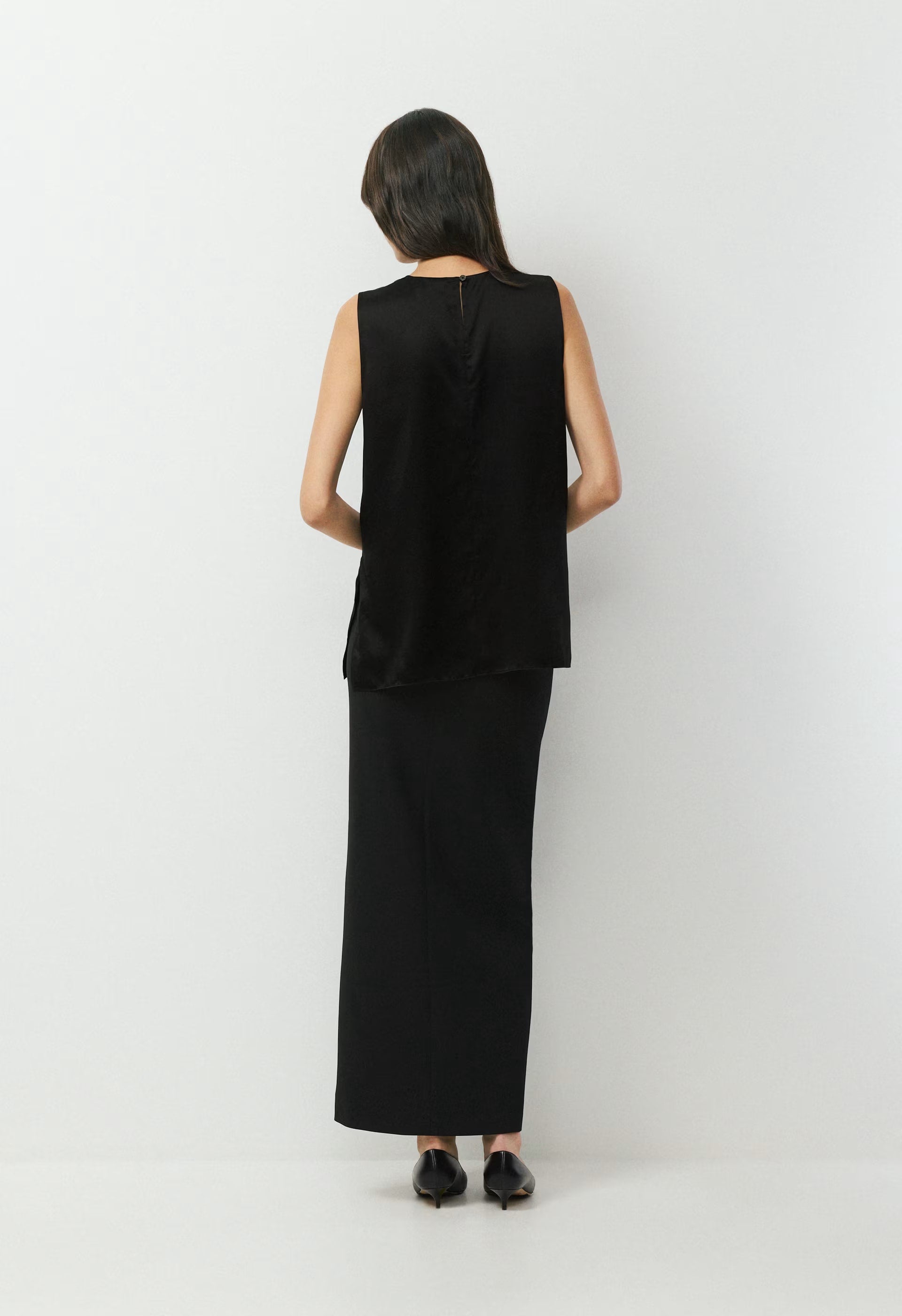Borough Silk Top - BLACK