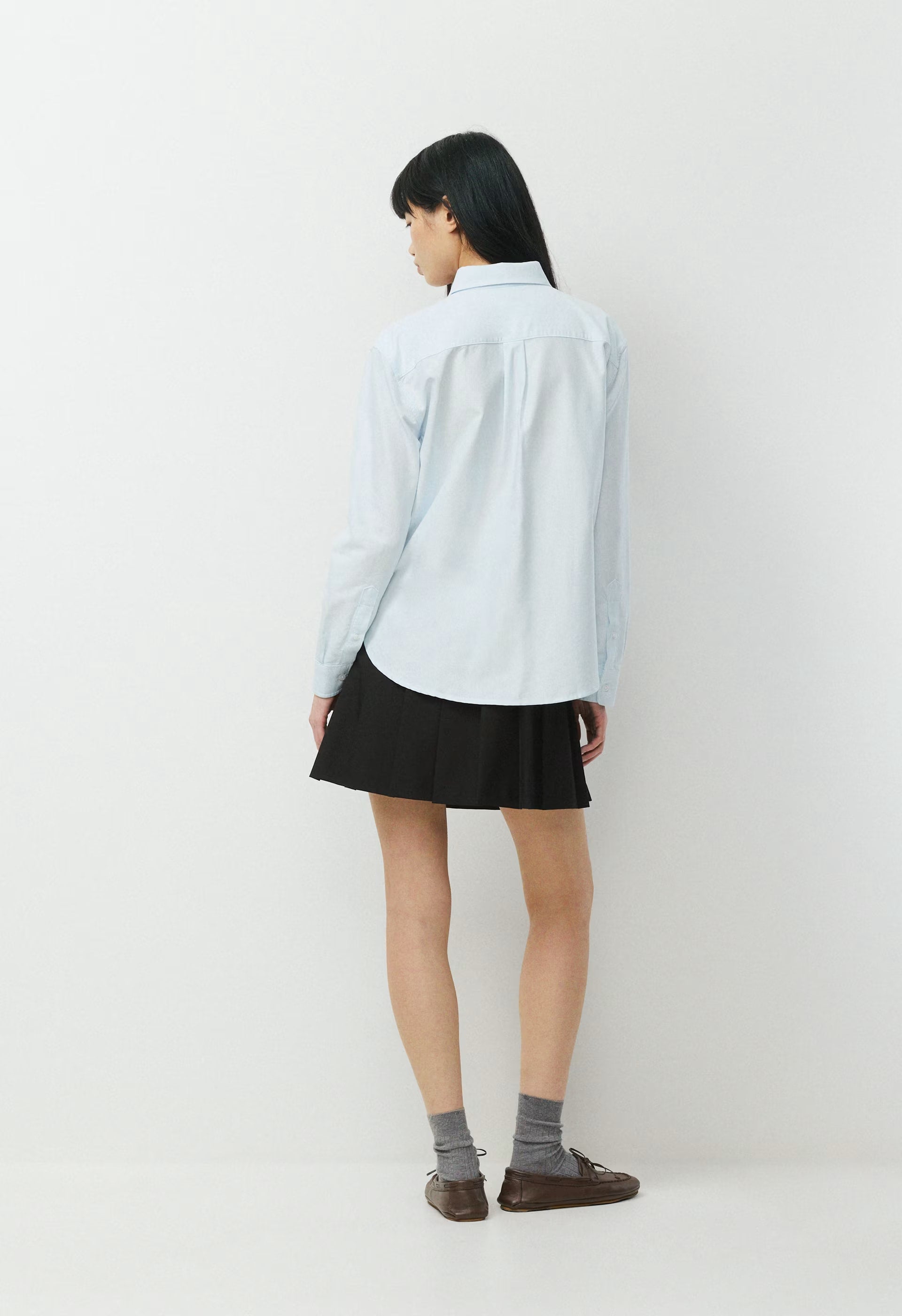 Bookish Oxford Shirt - WHITE/ VILLA BLUE