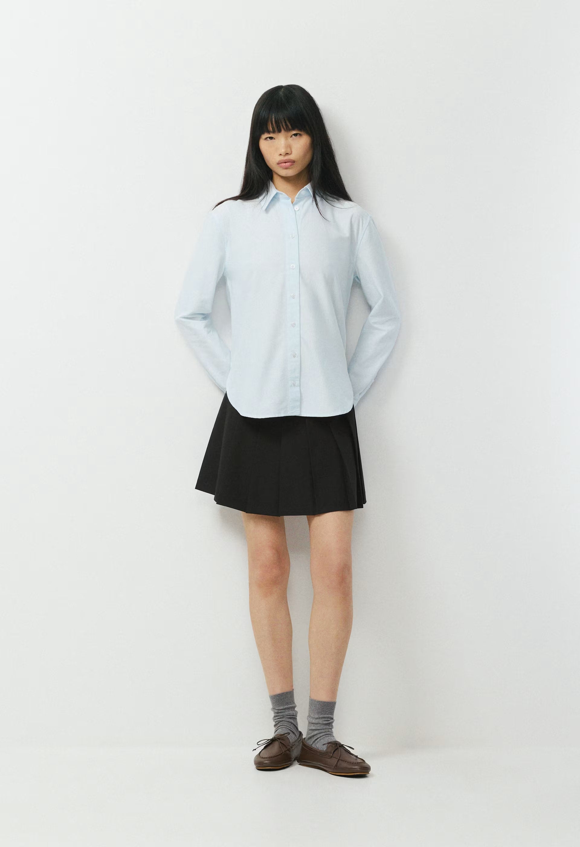 Bookish Oxford Shirt - WHITE/ VILLA BLUE