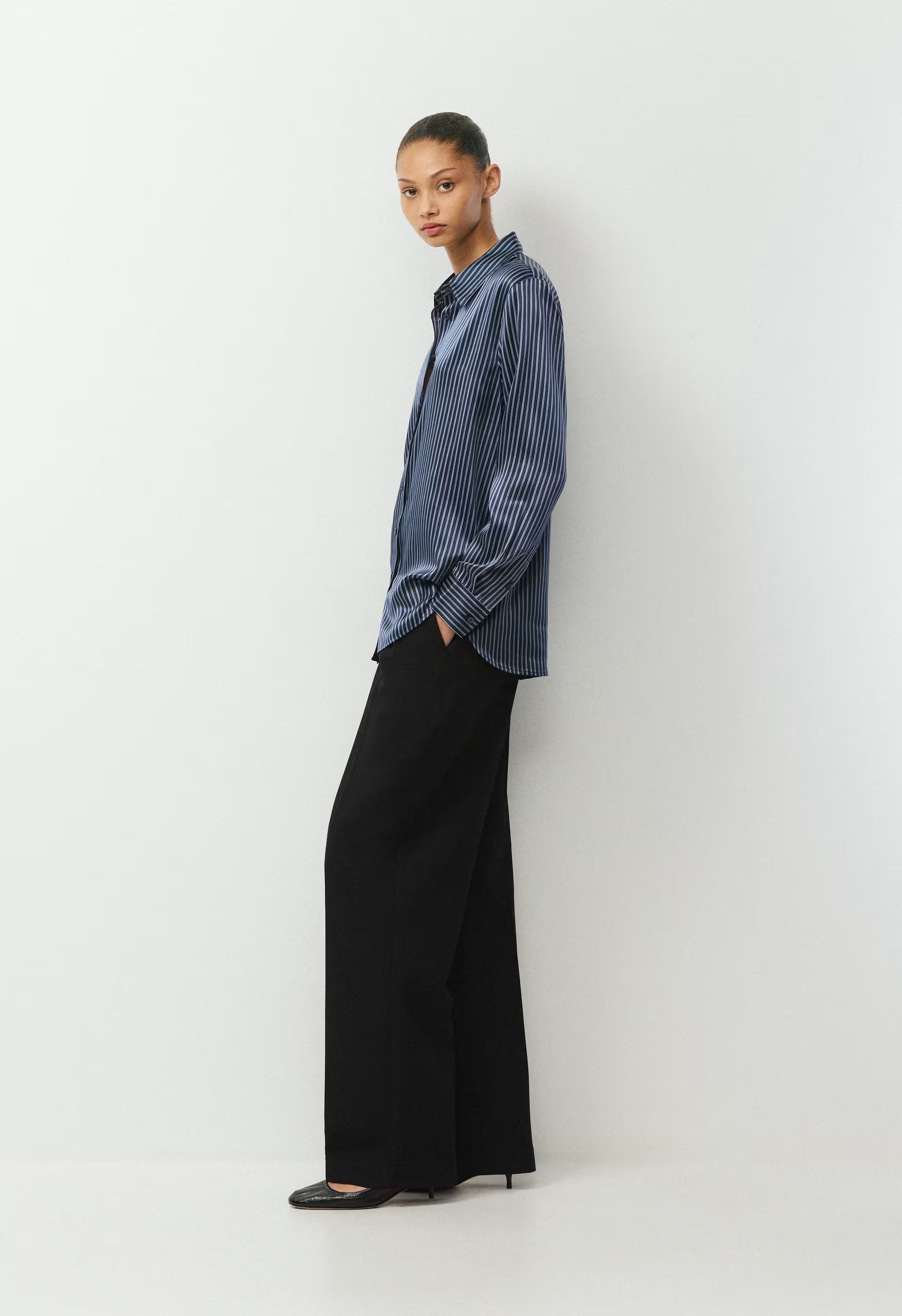 Forecast Silk Shirt - ADMRL NVY/ SSD CRM