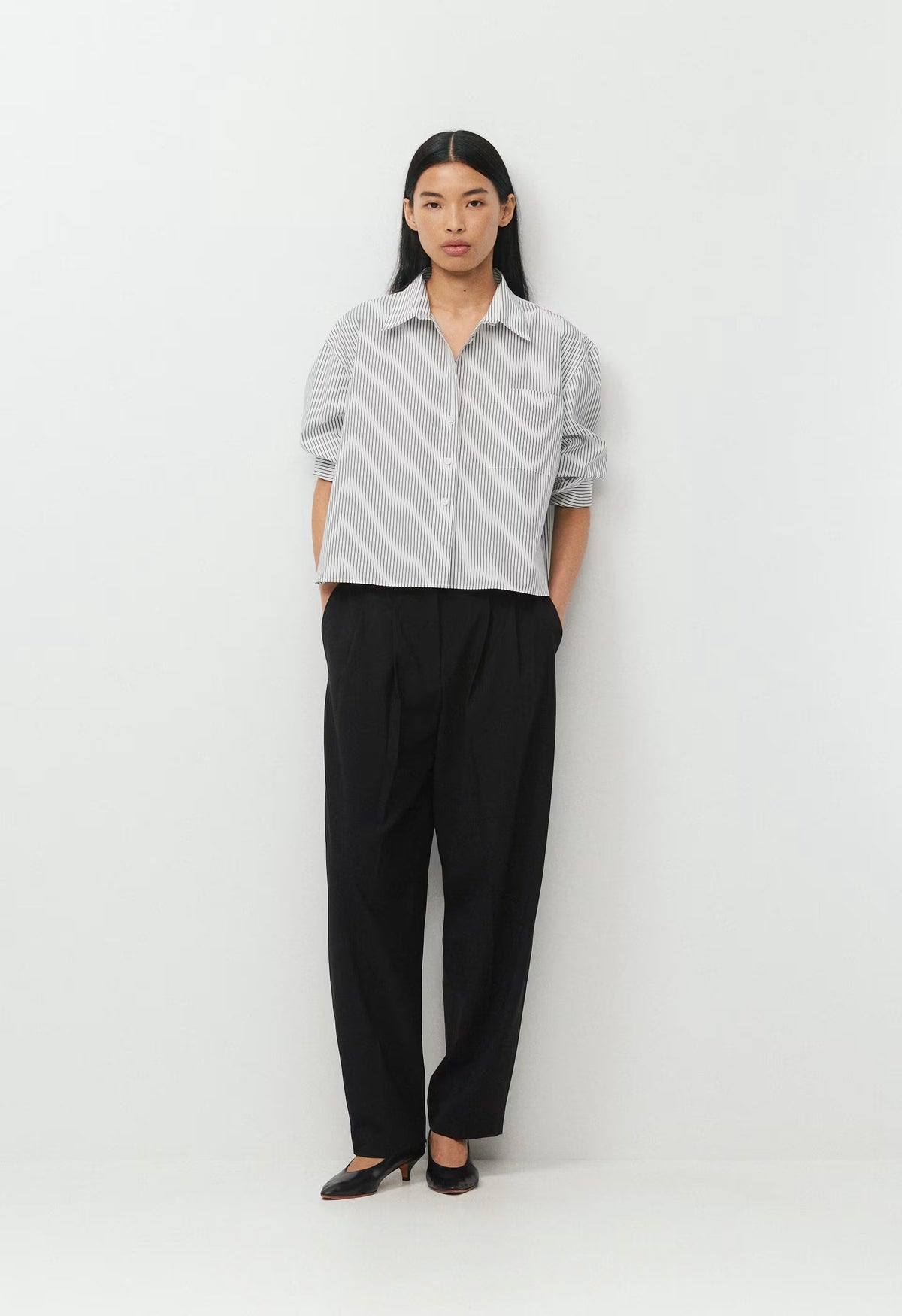 Converge Poplin Shirt - BT WHITE/ADML NAVY