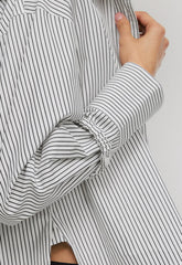 Converge Poplin Shirt - BT WHITE/ADML NAVY